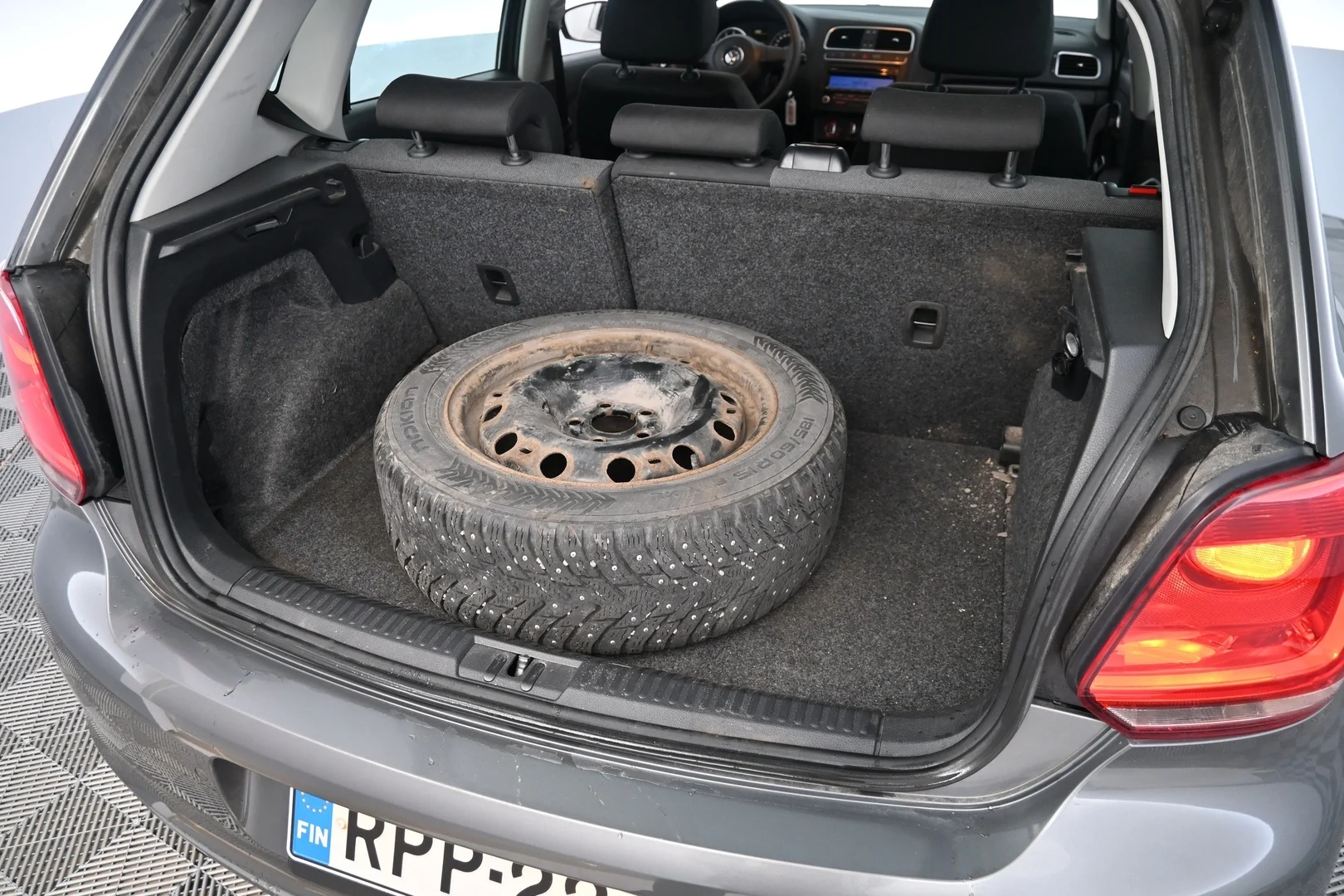 Car Image - 7JZY2j0DzgJz3e7t5FwmR0