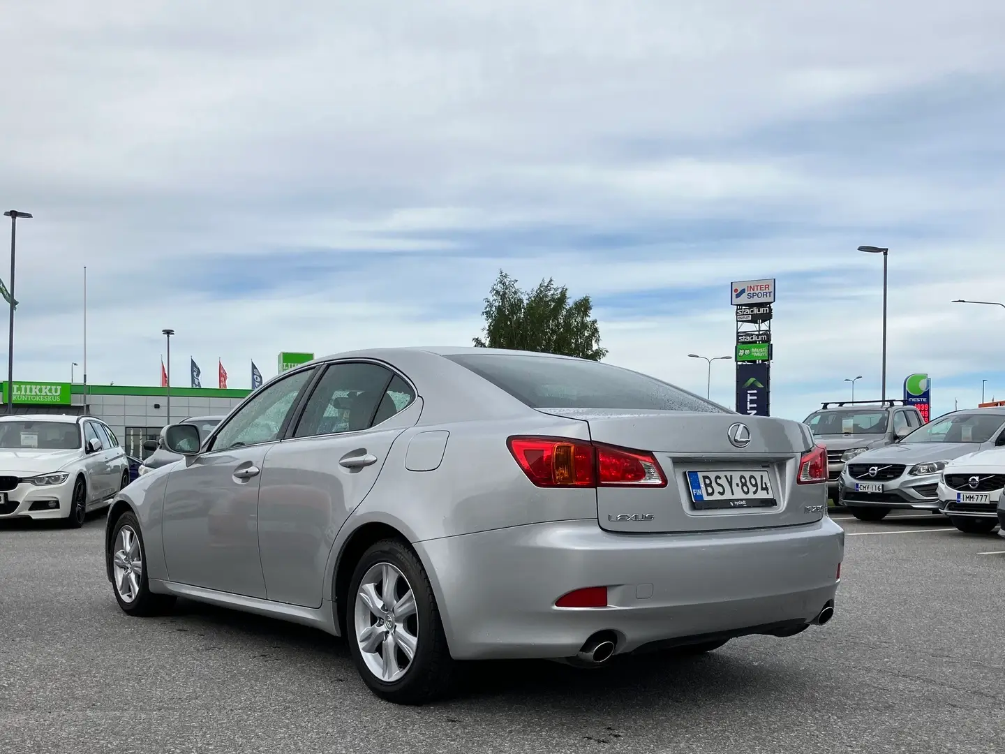 Car Image - 1zf4P0oIrzHGaCRMDQNKSA