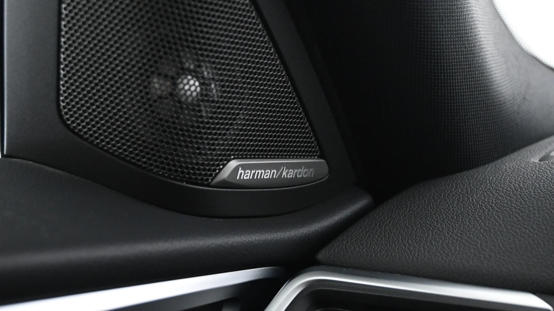 Car Image - 66OtdnNyVNUeOIpcVy0j02