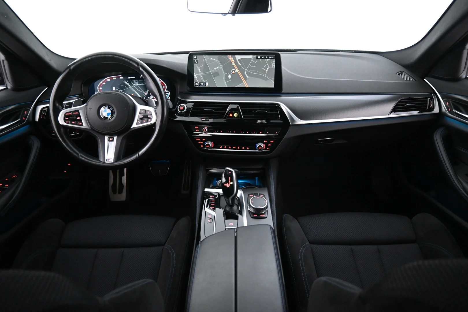 Car Image - 2o1gCc1g2a1InX1EMw4ngK
