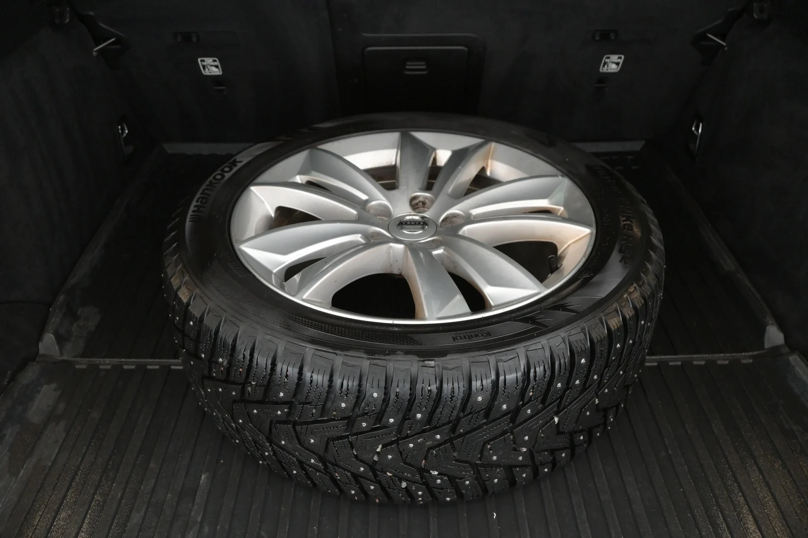 Car Image - 1HOfpagHeVgC2nFP8Ia9ur