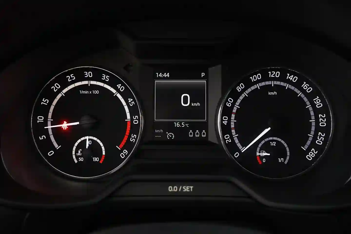 Car Image - 2qJEkn3y4aAt4X34cXeWC3