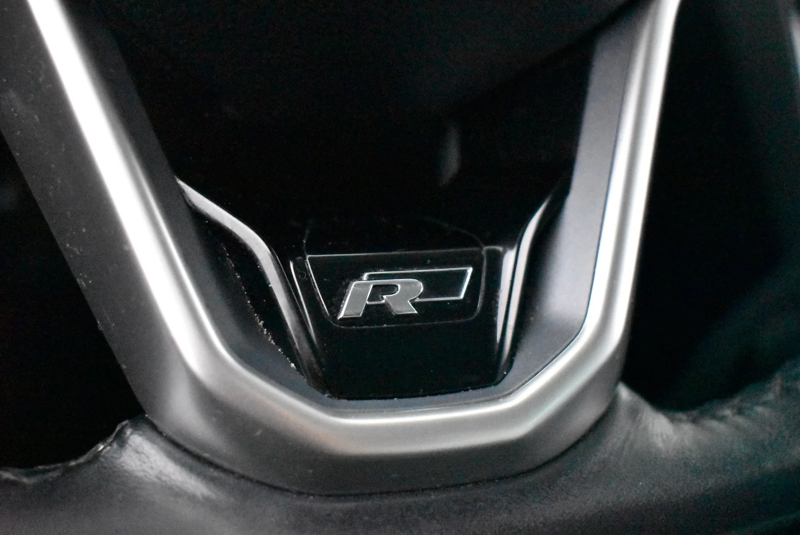 Car Image - 2XKjqyPWa2j7O0RVRsiUr1