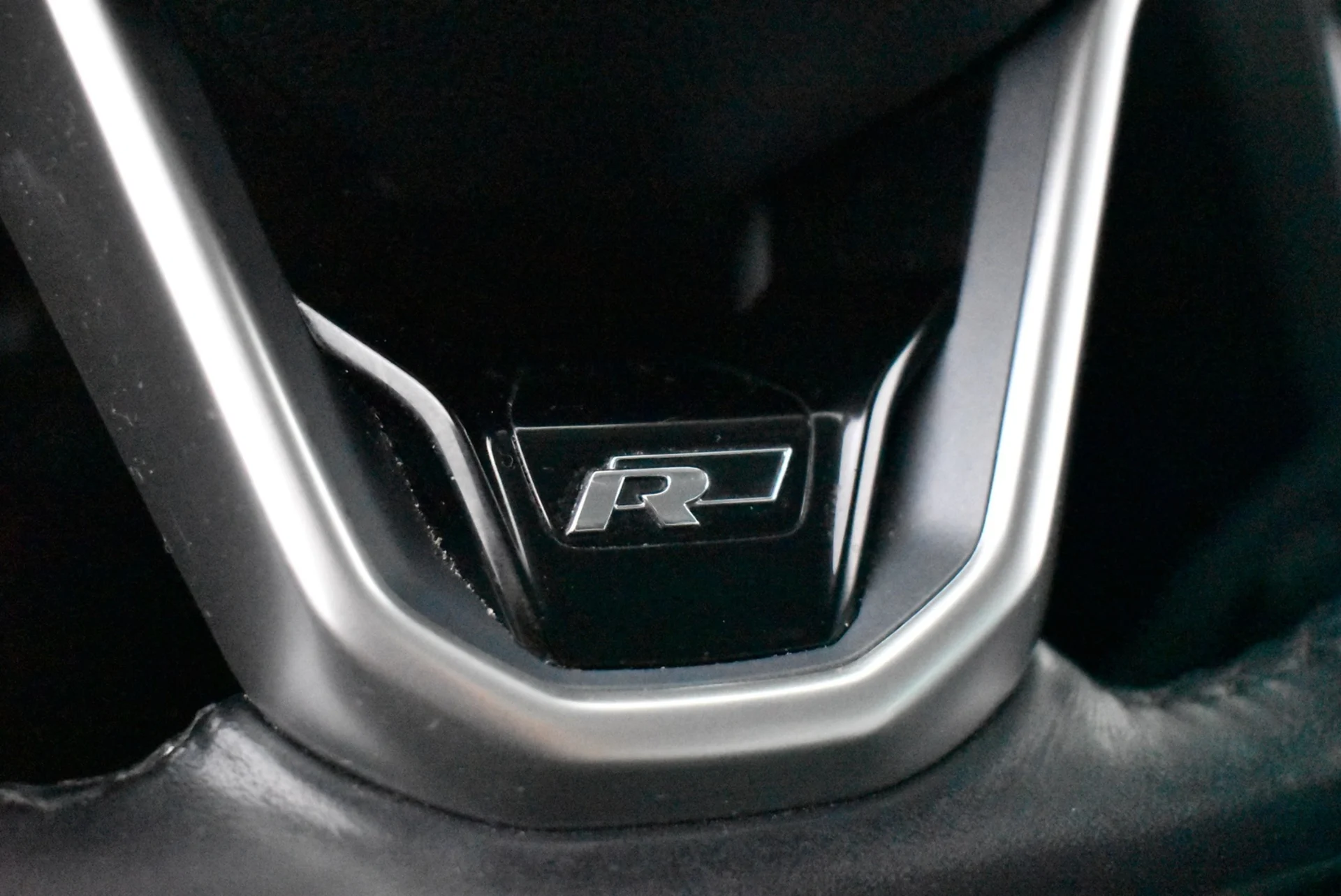 Car Image - 2XKjqyPWa2j7O0RVRsiUr1