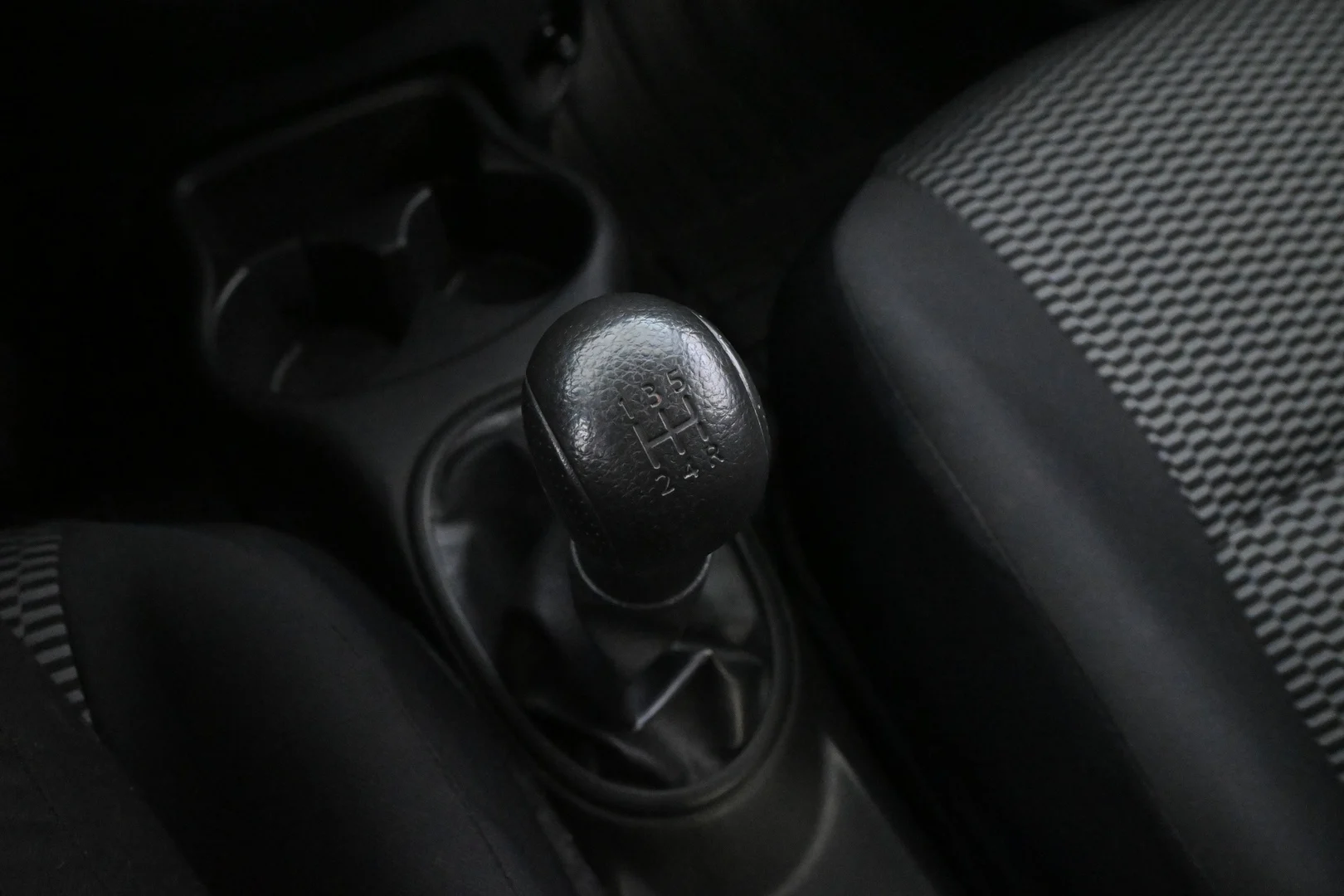 Car Image - 64InH0la8TmXgWda8UABfM