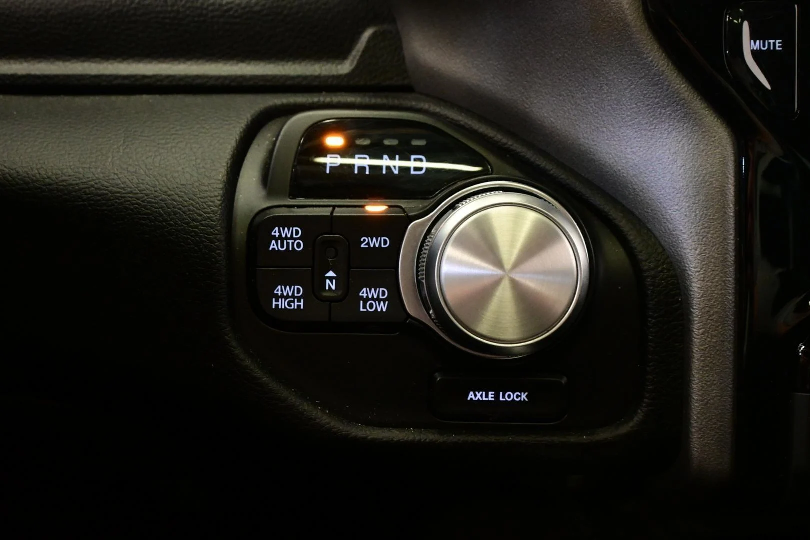 Car Image - 18w0m3fcSYT3Bq9Qp4mUMl