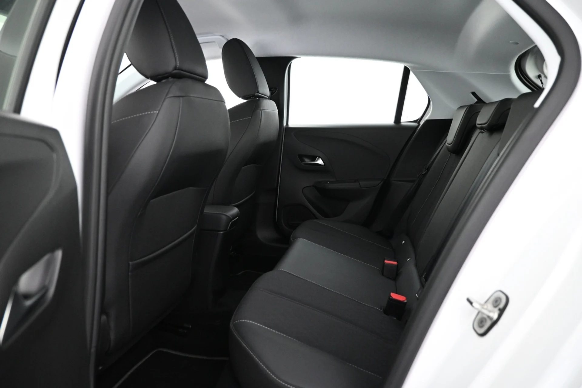 Car Image - 7cM1EDhq0bwrLMuhdXplfr