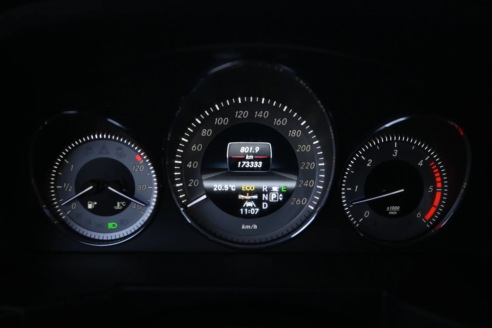 Car Image - 5lhebi3C6b3Vcr5KbbHfQd