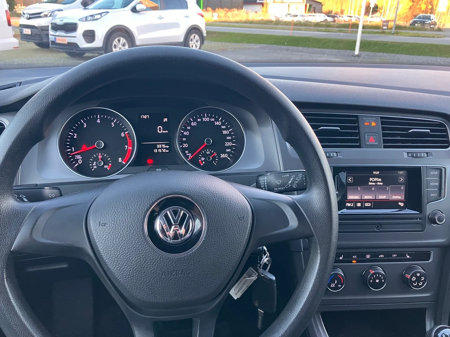 Car Image - 37L0eViZYPzw7DJrv4JSwg