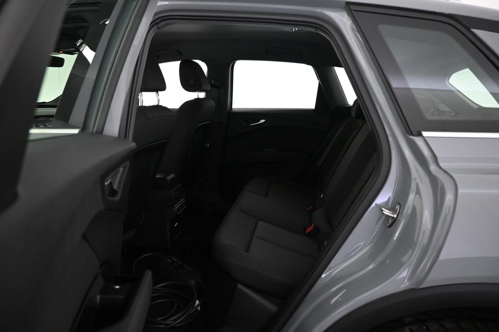 Car Image - 5oNVJSiqwqsxccl778ojRj