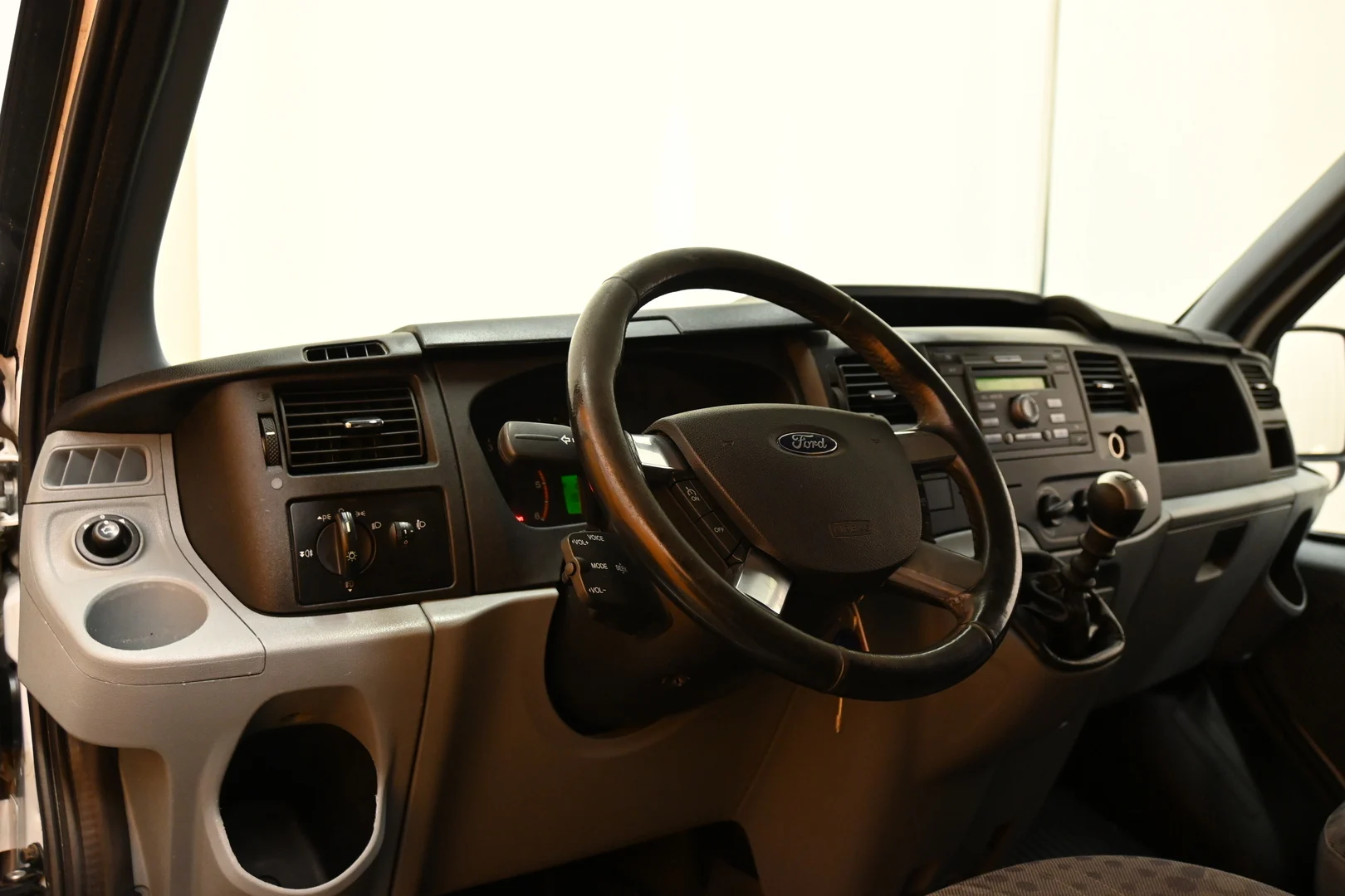 Car Image - 3A0r40T7KfcoqYMOGpaFvo