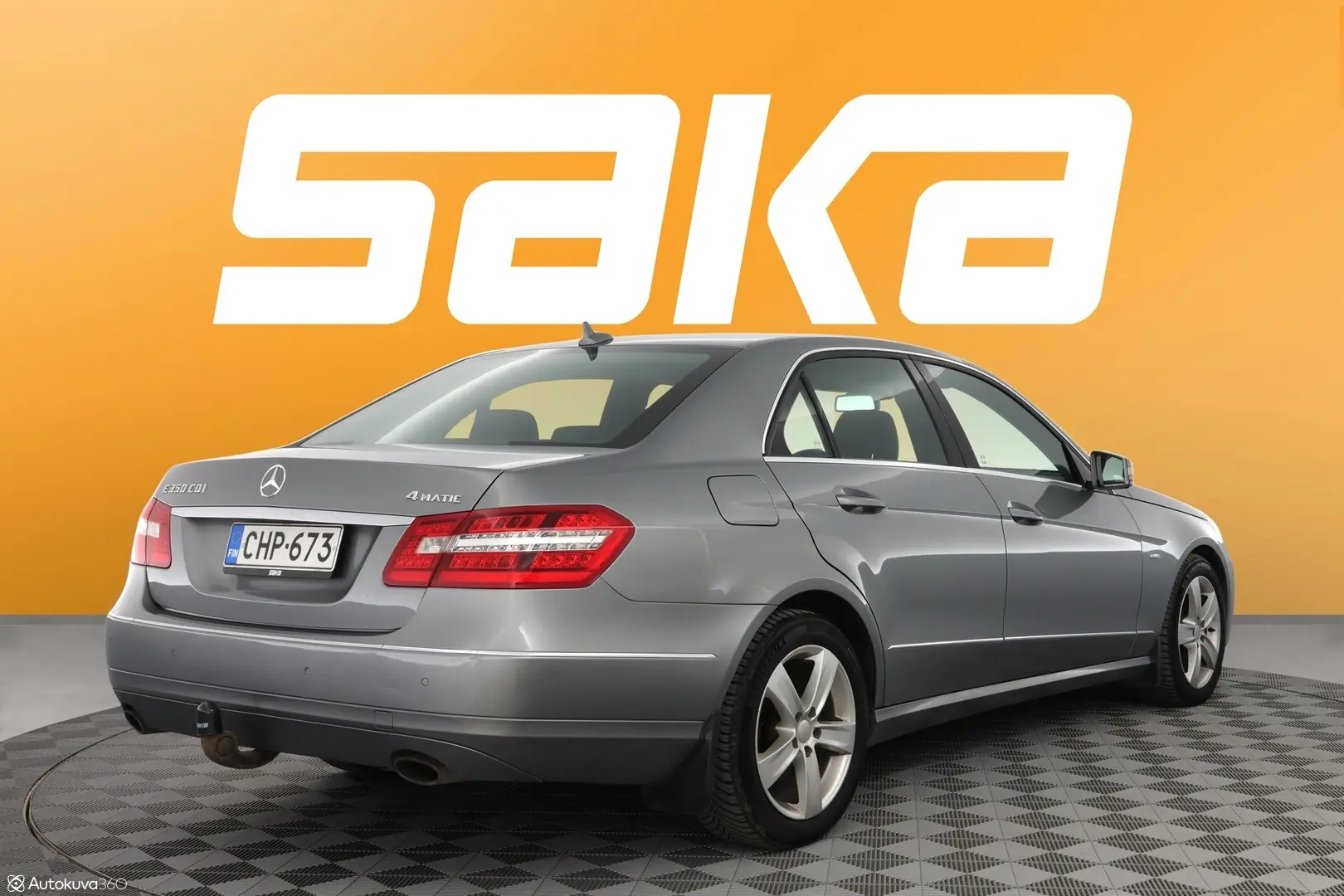 Car Image - 49Q7n0DGQaDk9OgkAkIR8x