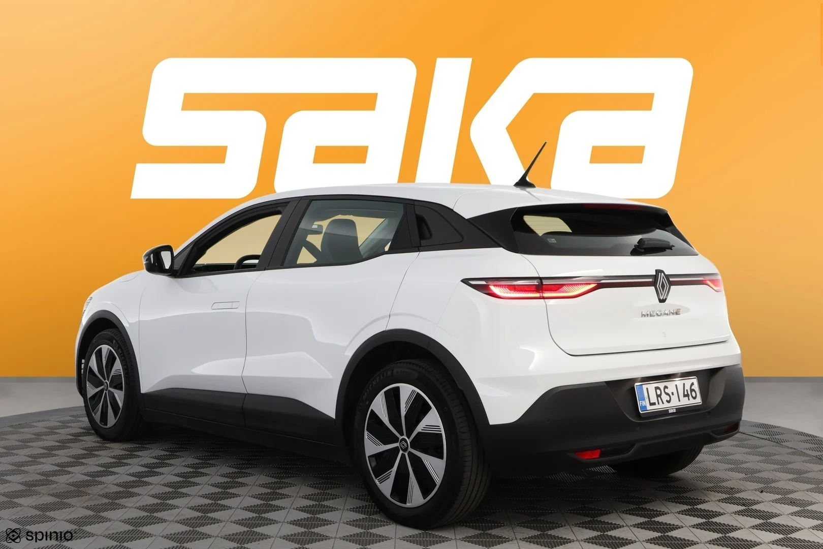 Car Image - 4MaXrtwDAXXgr5QXqnCwvS
