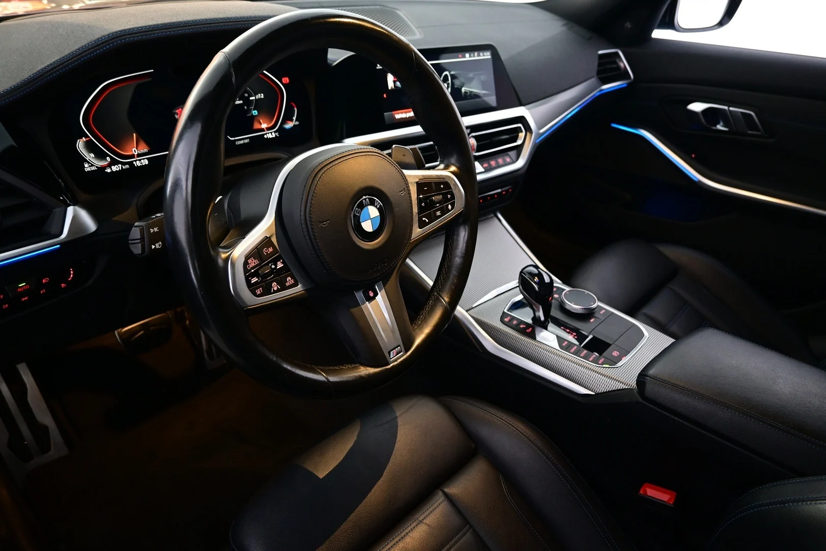 Car Image - 170B4ryeYMUM1KoNl5uMX6