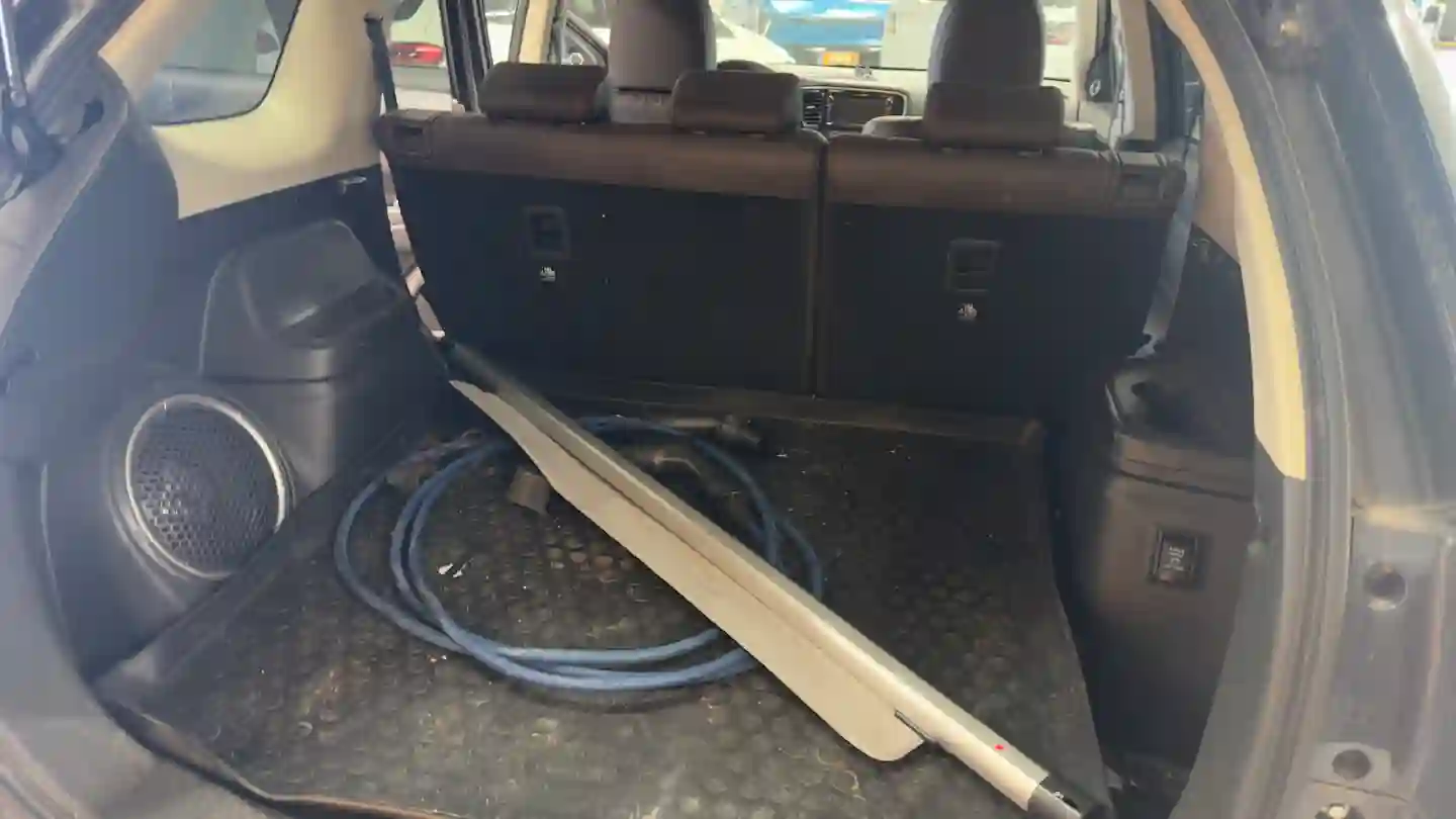 Car Image - 2al6FEdZ6H6WhMz0dQvOtM