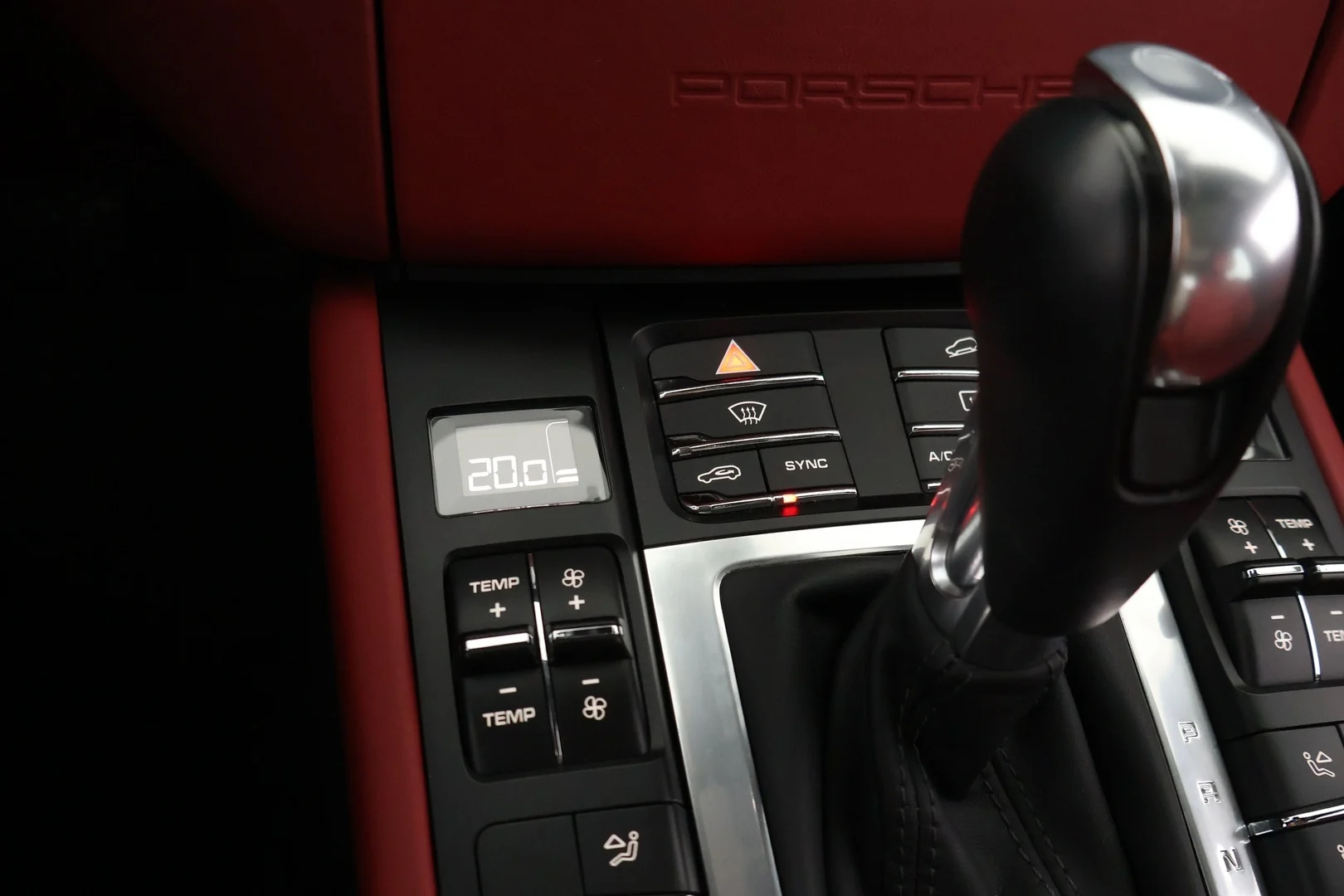 Car Image - 5amvhMTdIWAXPbyhe9Uoik