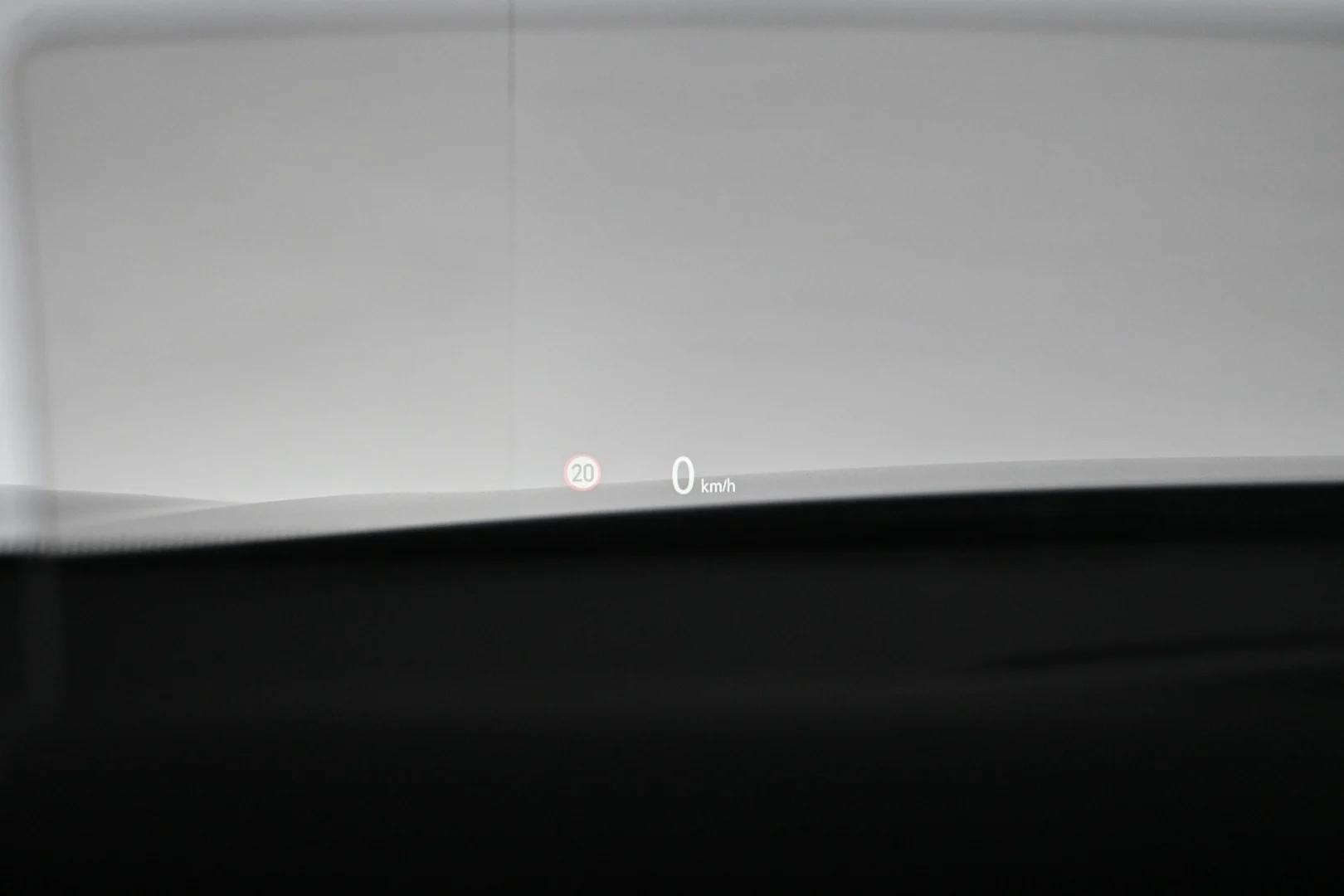 Car Image - 6vRYNOYwiwNBGm8c7dVrM4