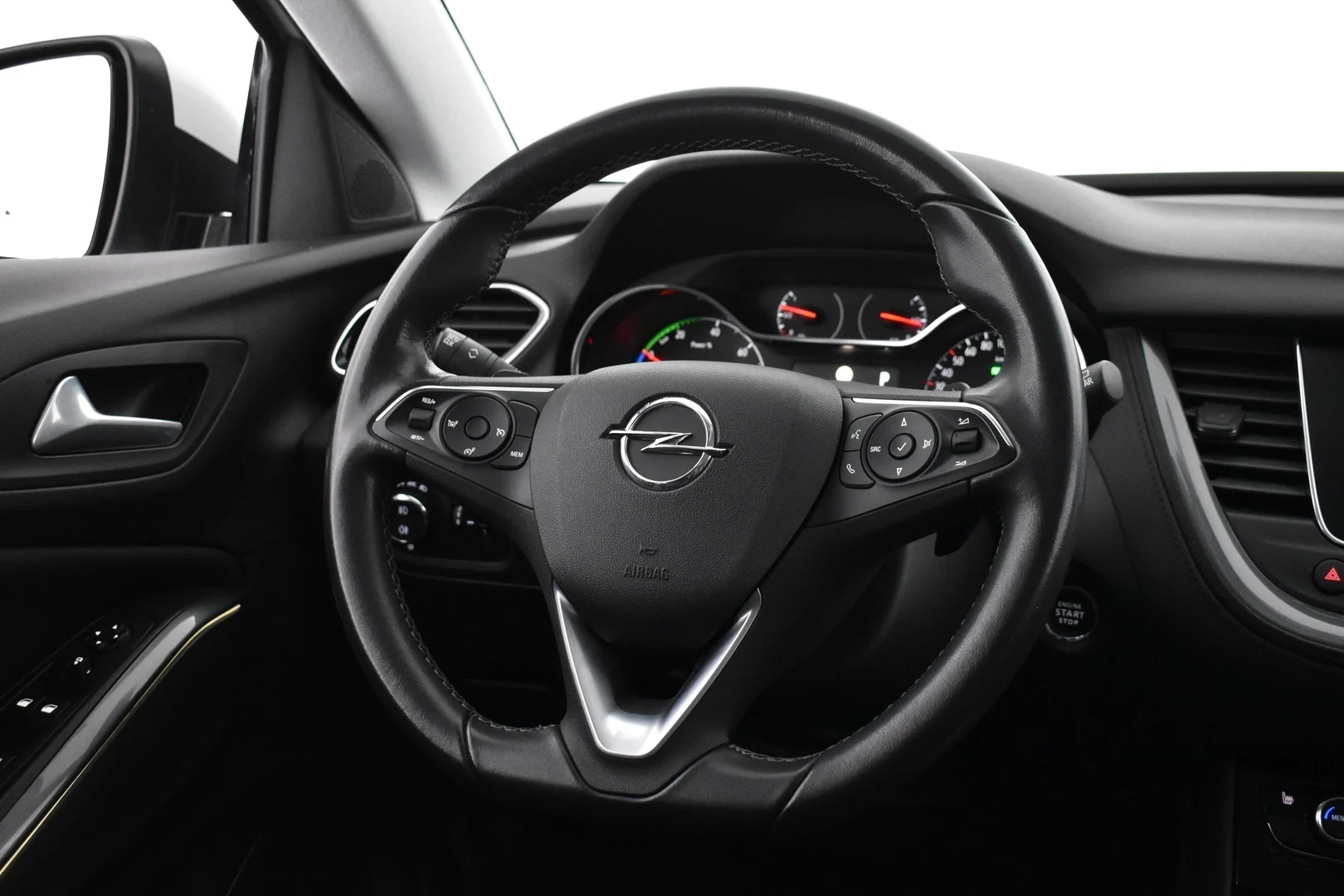 Car Image - 7KiQjODZwlHsdZtUILsuJz