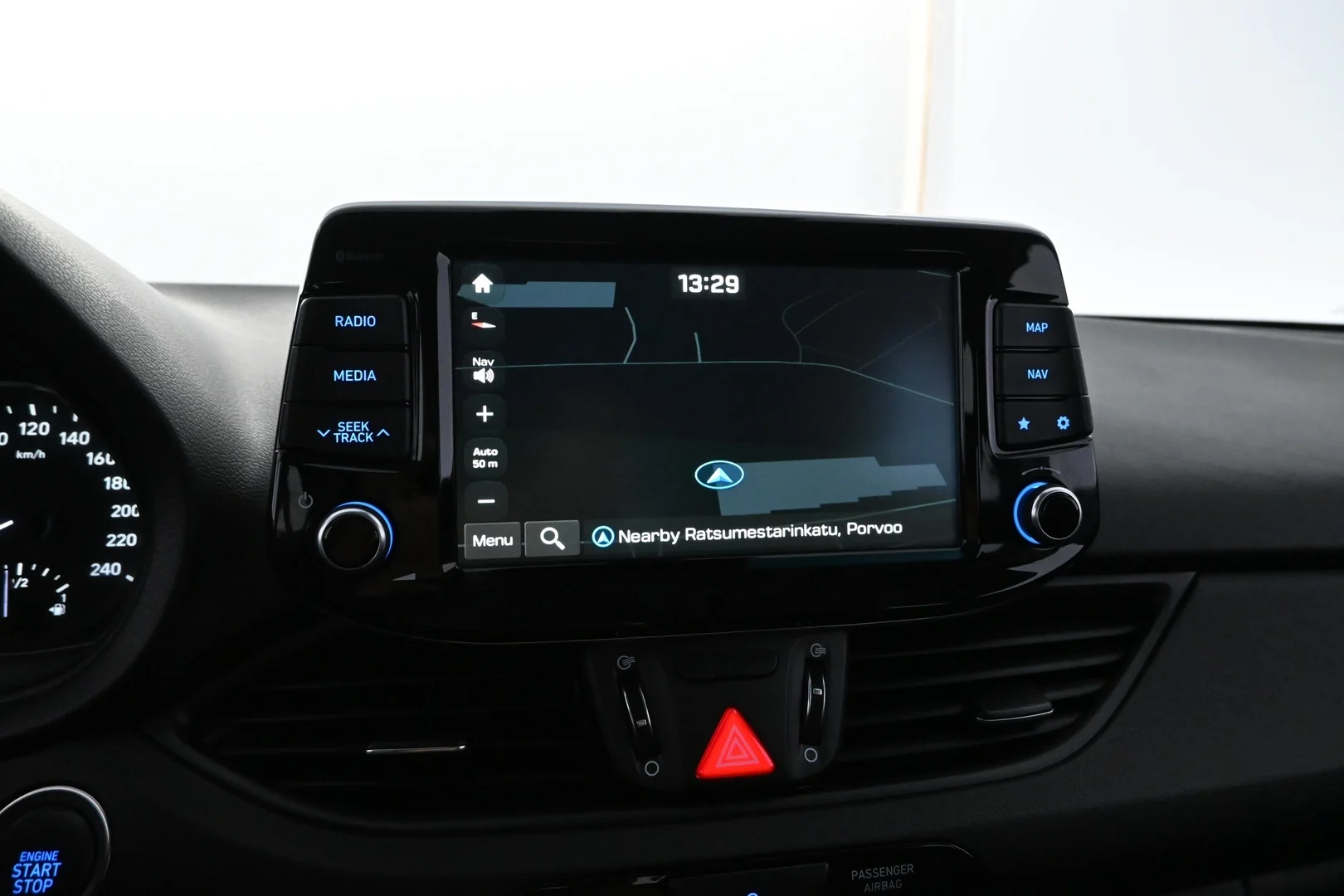 Car Image - 6jkMXlNImP2Coic3FLGiiu