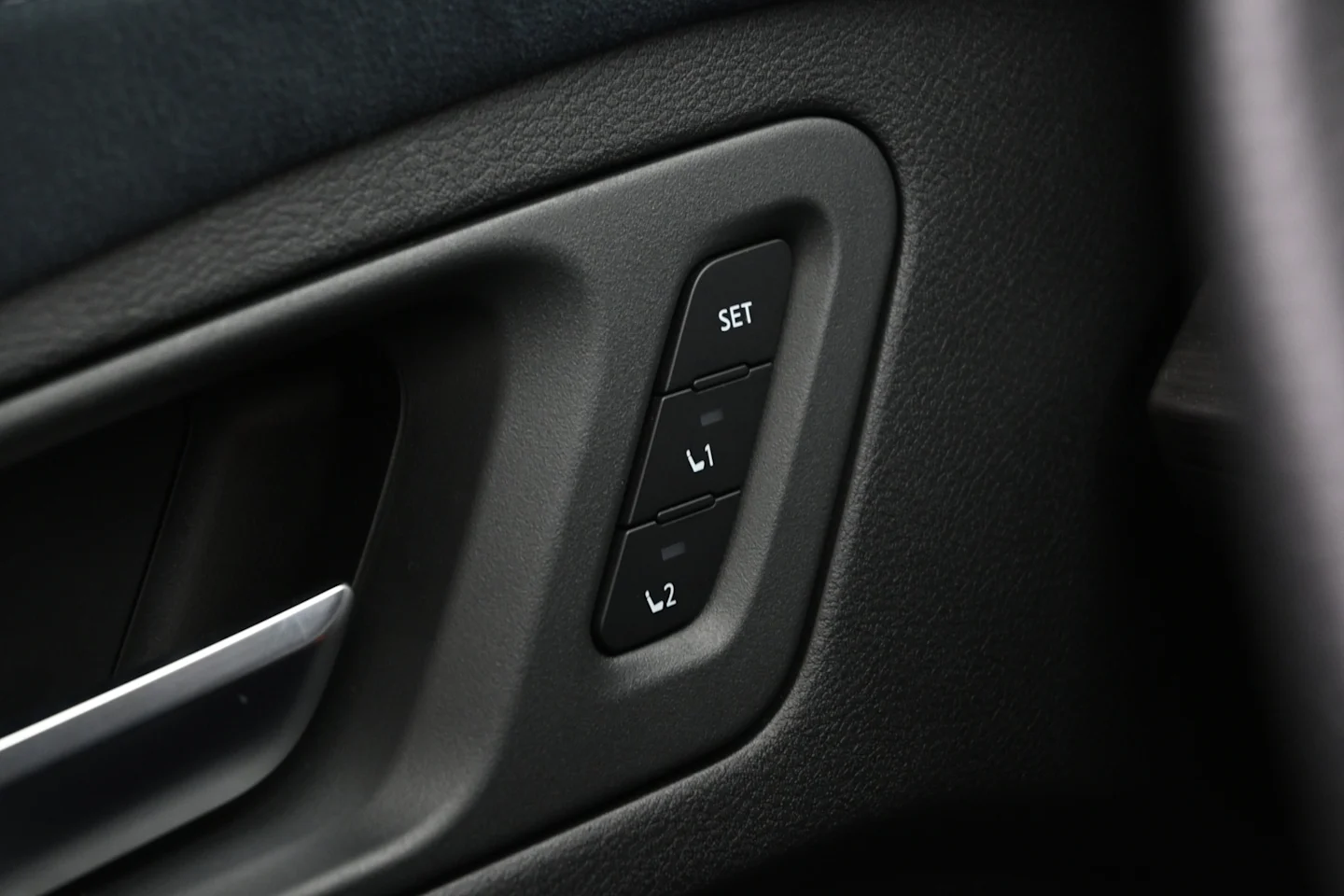 Car Image - 3XSbVpIExUhR4Rhxwkn0Ln