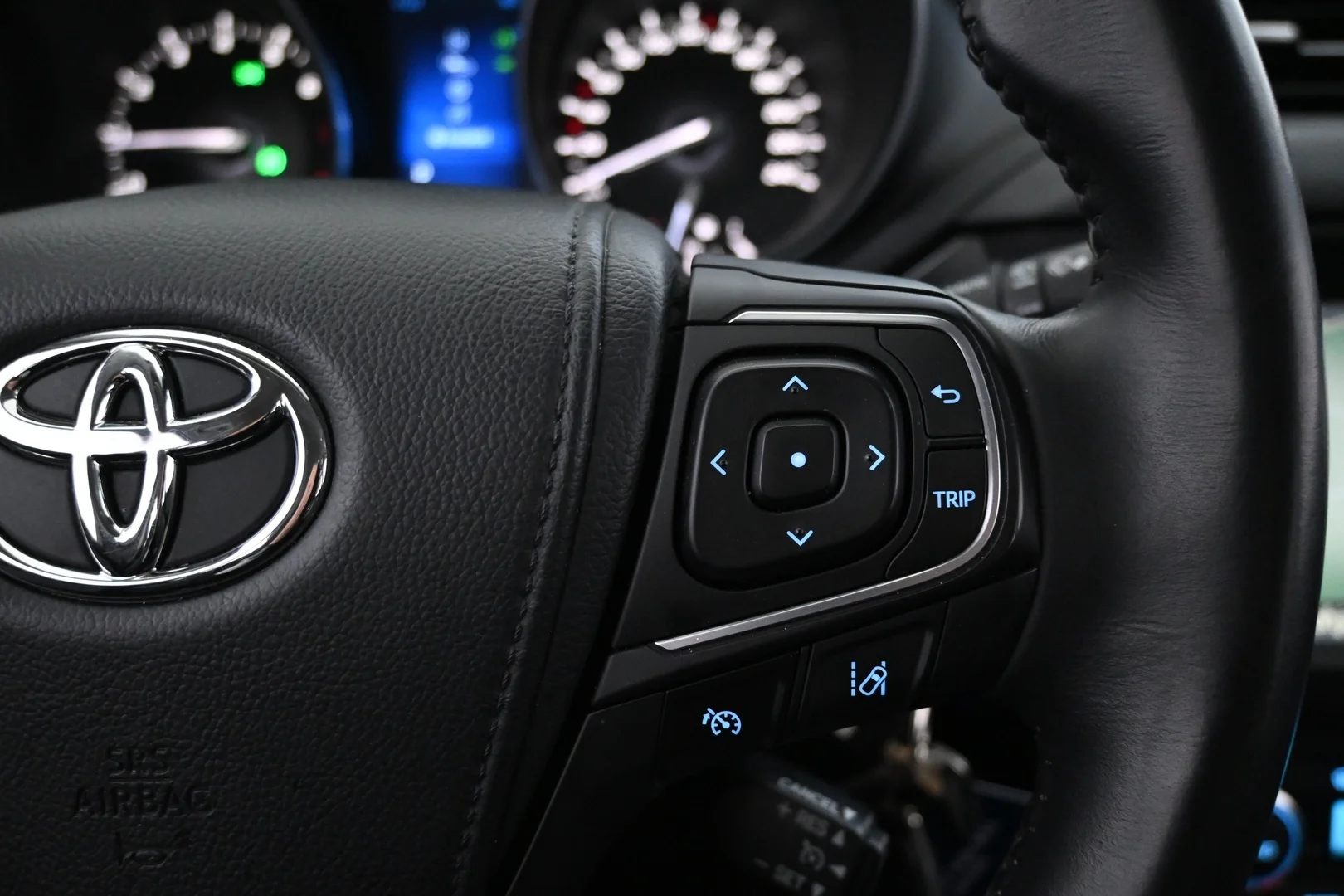 Car Image - 1rOoutd0ppliUNlST1vjis