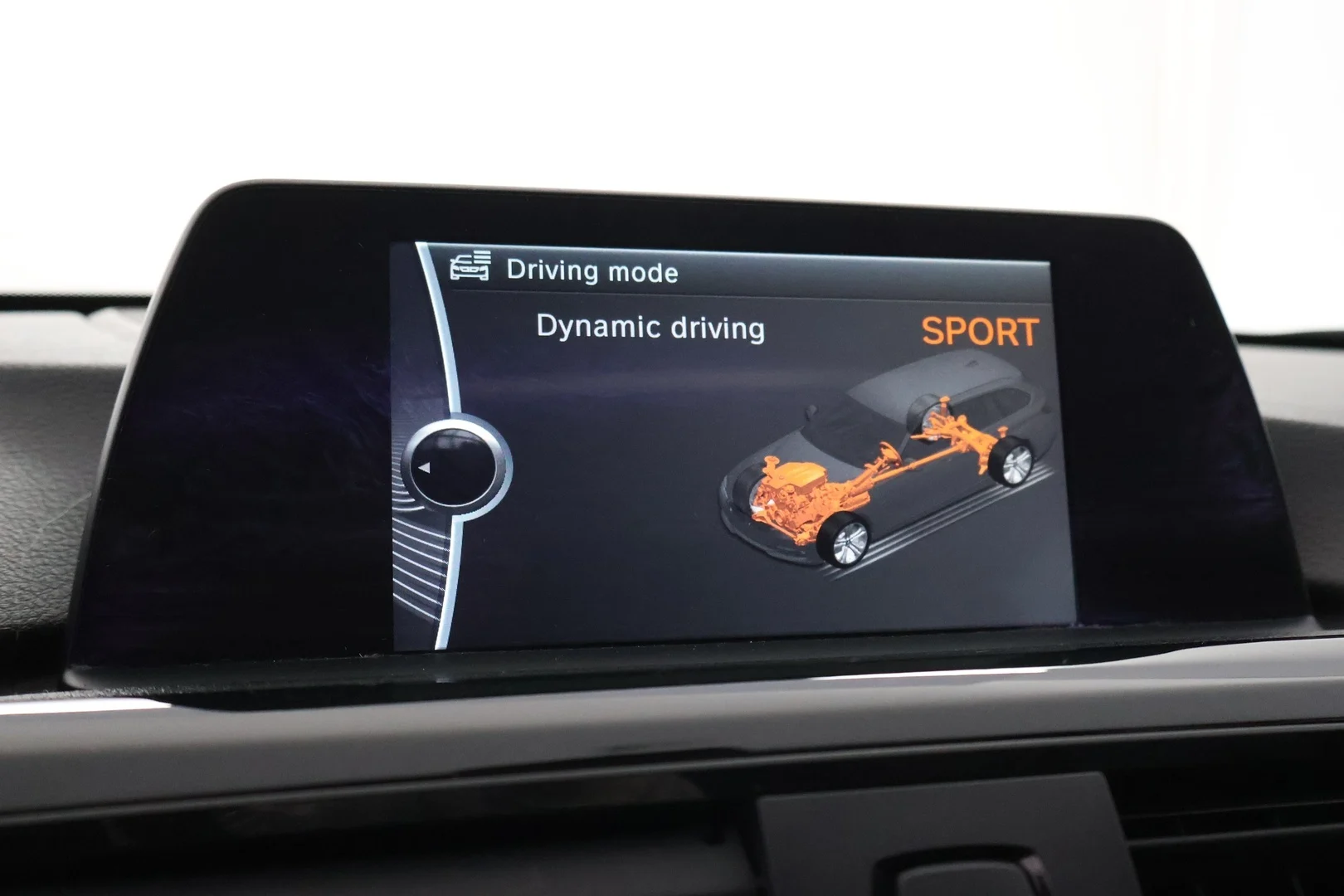 Car Image - 1HIKOyVJ6Pa25Wy346zCLV