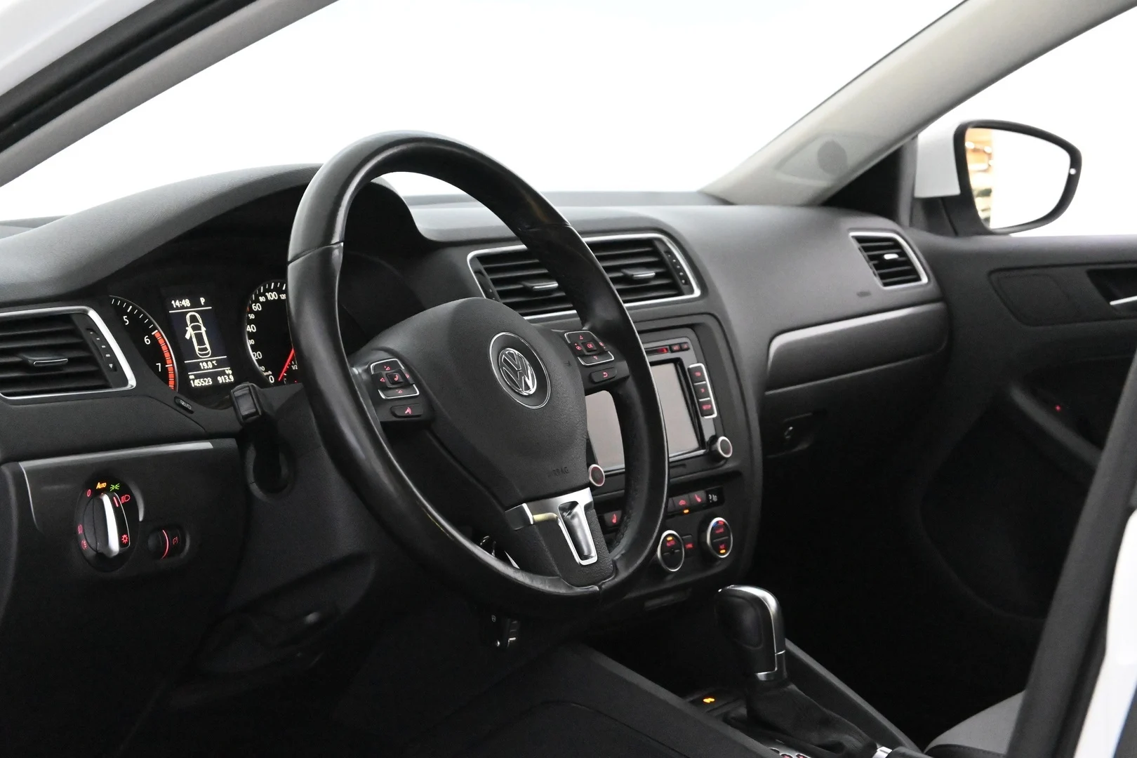 Car Image - 5kFV8JC0ij3tAlBCNCDoa3