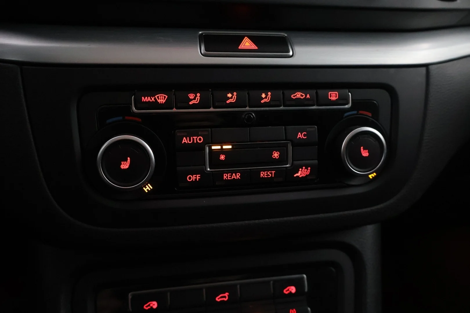 Car Image - 7DZtatoahPqTaLwSv3Ys4h