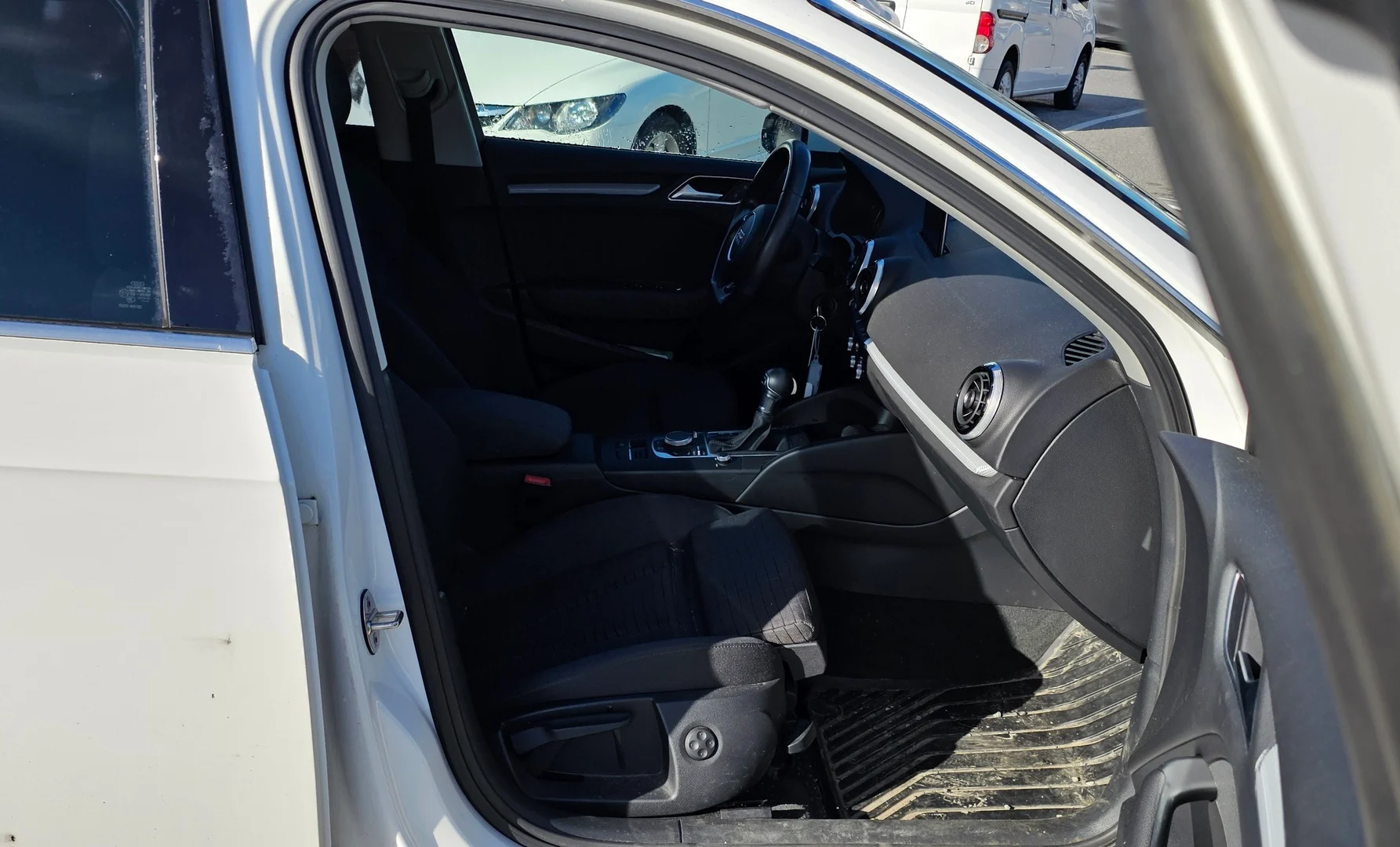 Car Image - 7jA7dPN4fZhkovCpH4WpFe