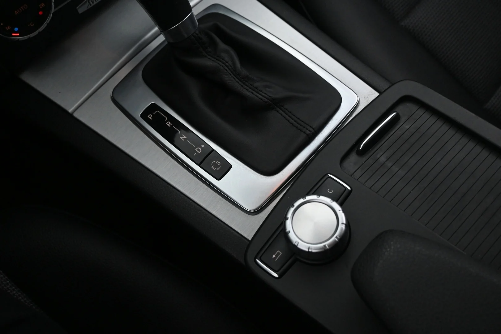 Car Image - 5O8E458EXbHjbdKMdjPcr6