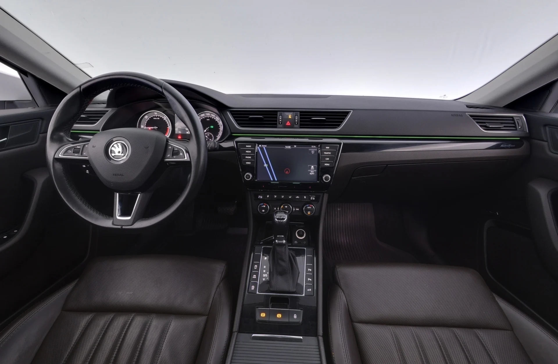 Car Image - 3cg8e9y12WzkCdigtxznQv