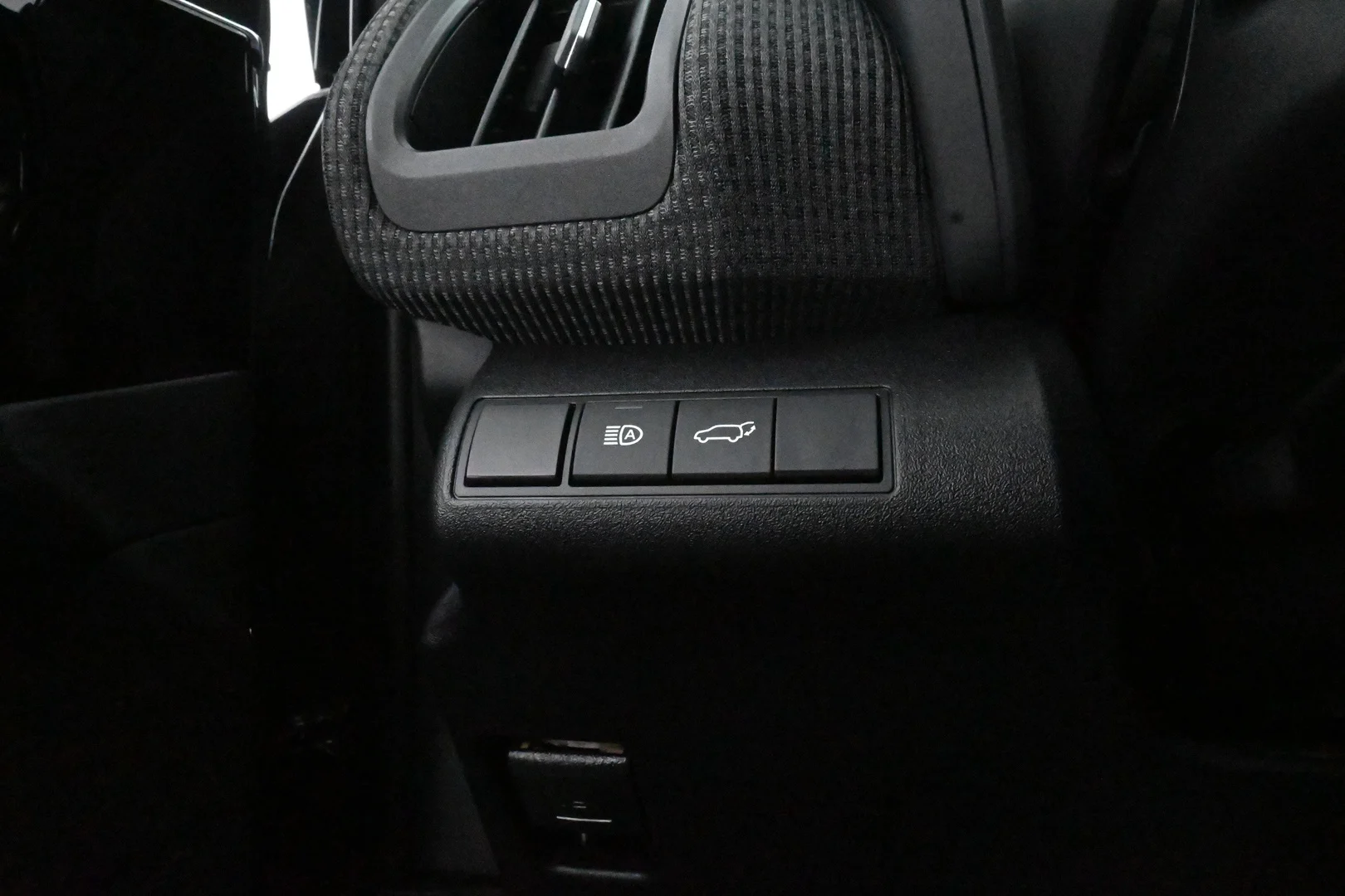 Car Image - 5unca7tdhhW3gpyCOhJumY