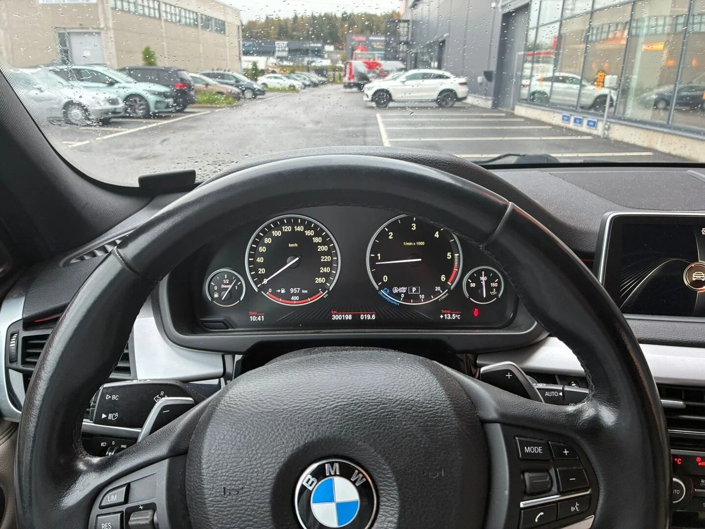 Car Image - 6OET8dMrXPW2yckk5hEE3r