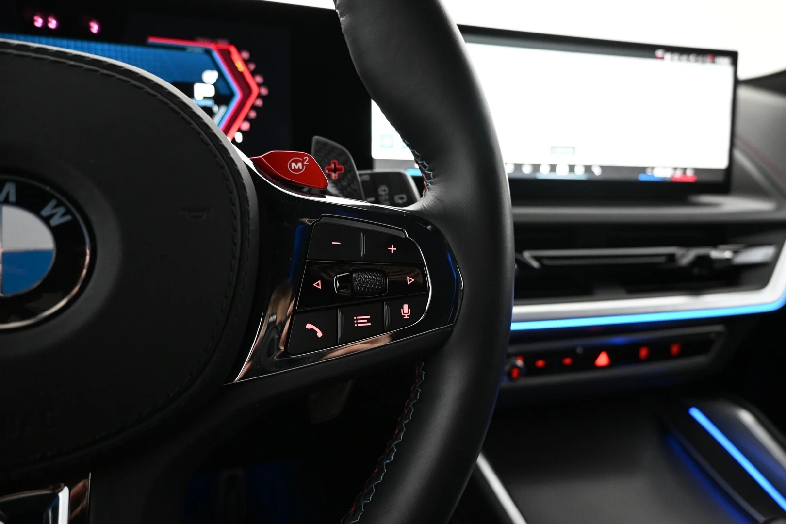 Car Image - 1Y3ILcvxJd5H84YQ2mtLdJ