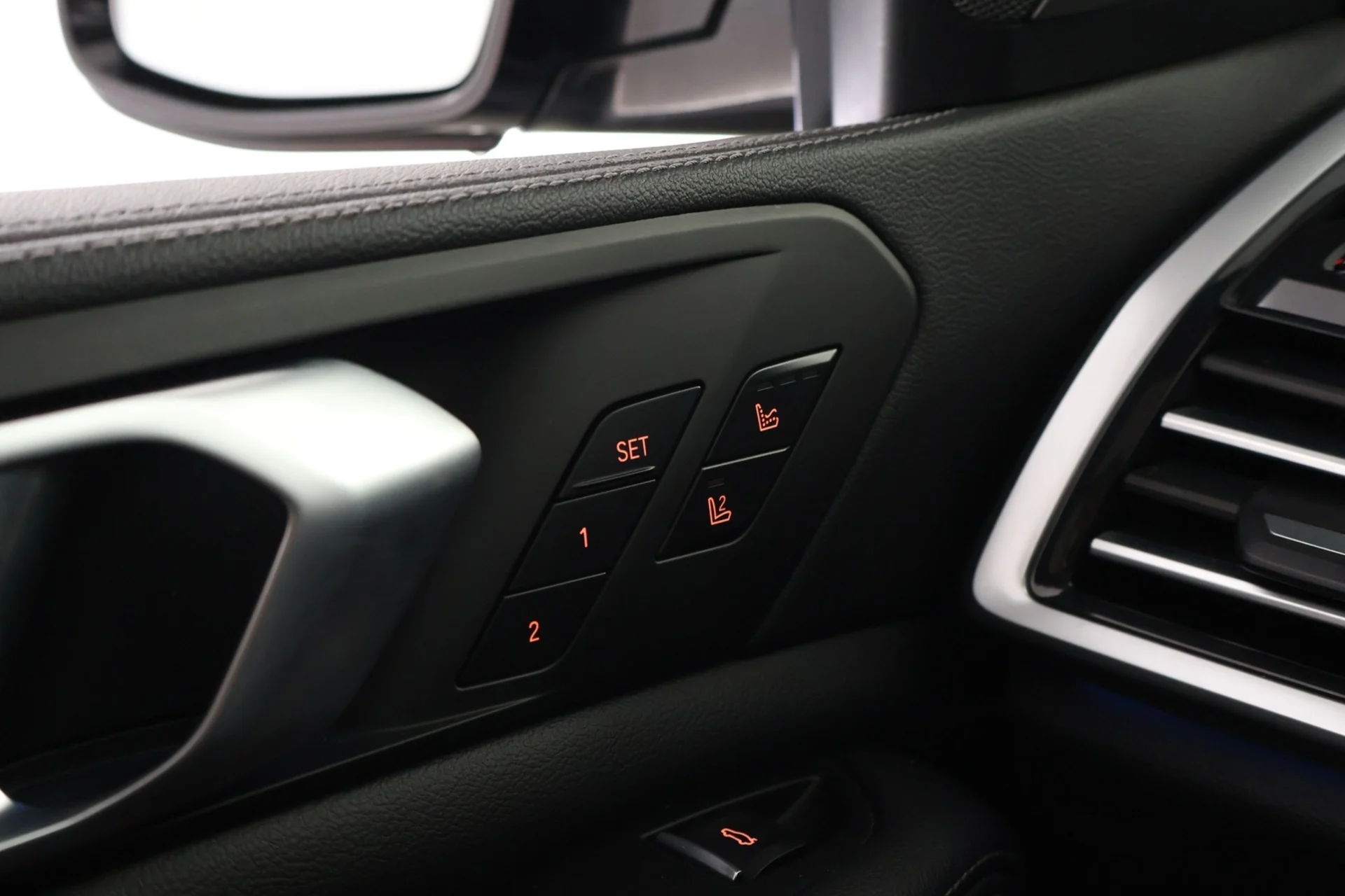 Car Image - 4alZHVZq5l0880AWe3h7Tt