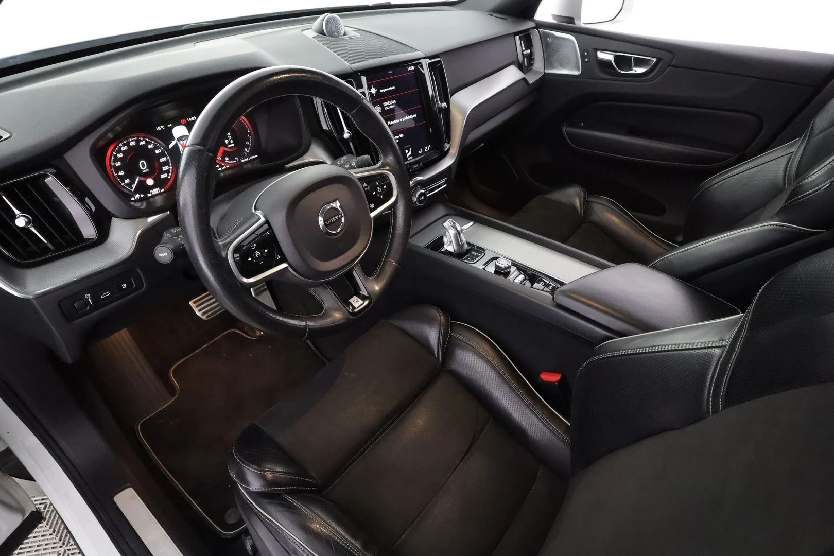 Car Image - 4RMTHSgAm9ww8ImDi7GTg1