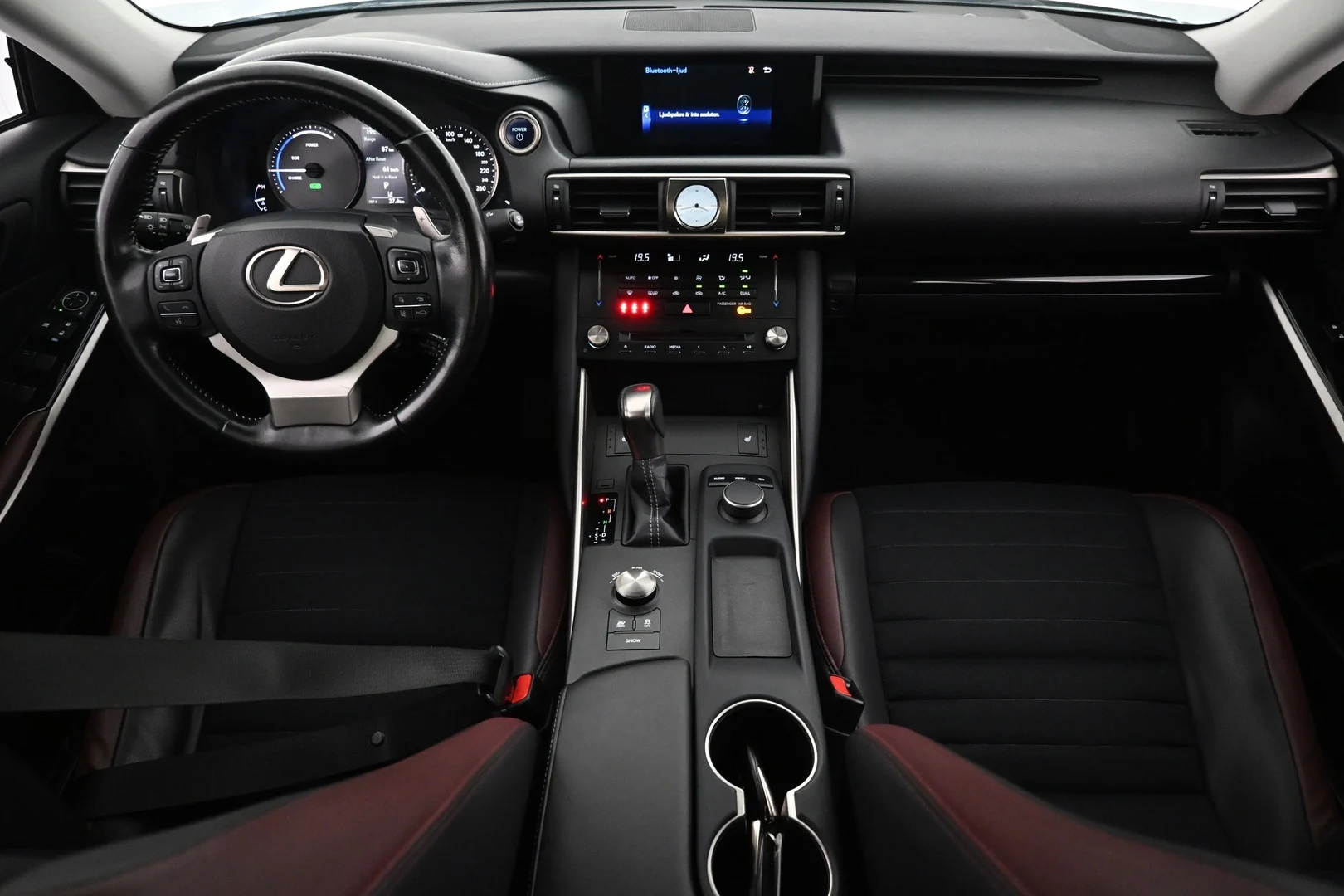 Car Image - 15nCJeBvKVuyxIQcBYvmQY