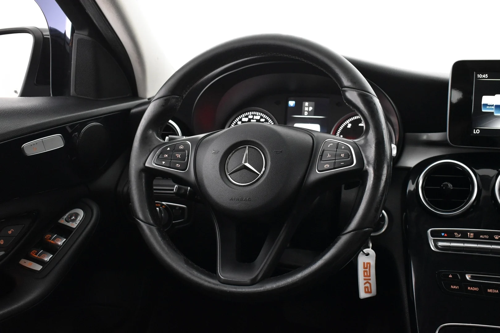 Car Image - 2hTY6Ttc1xEWRav3V1ysR9