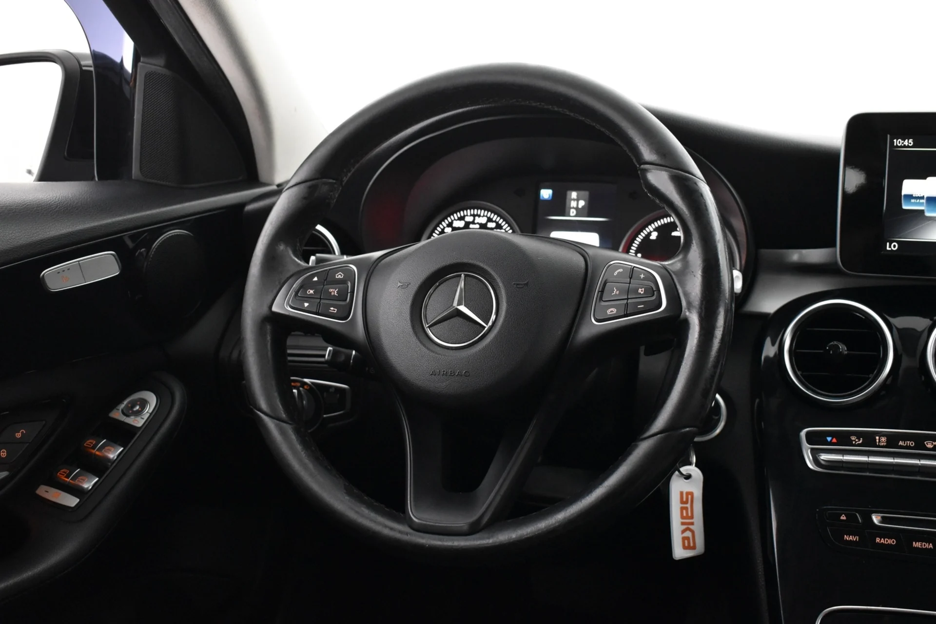 Car Image - 2hTY6Ttc1xEWRav3V1ysR9