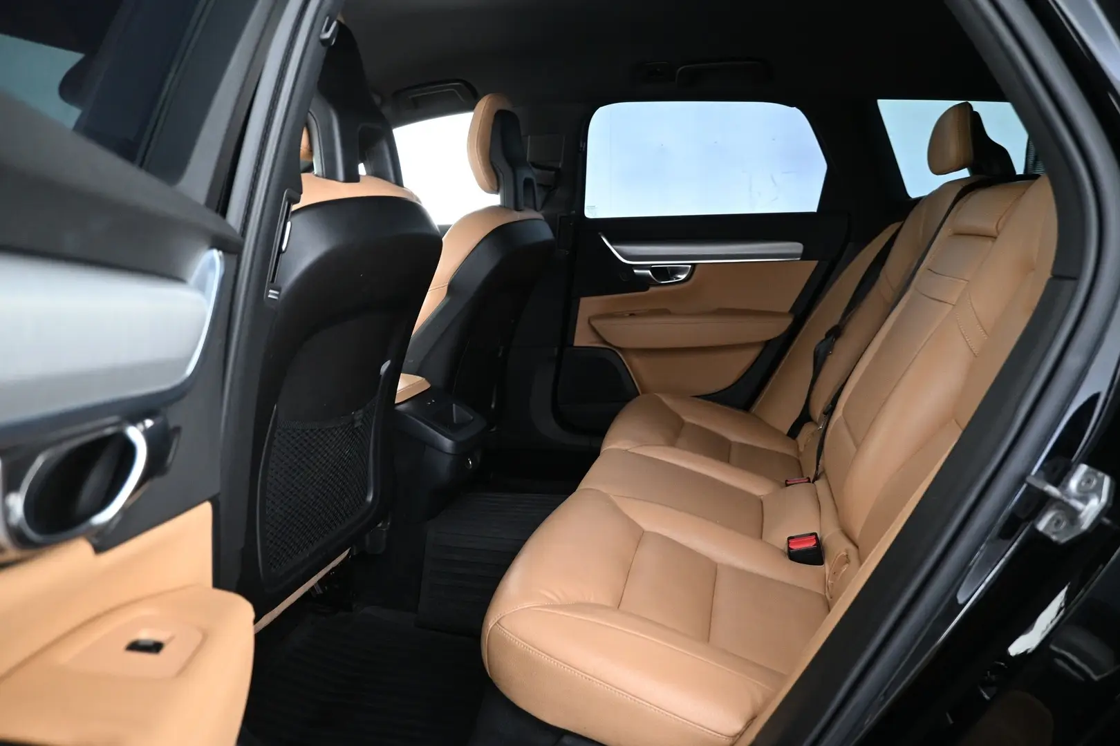 Car Image - 5MI1i7KVTqEuSePVPEeEXd