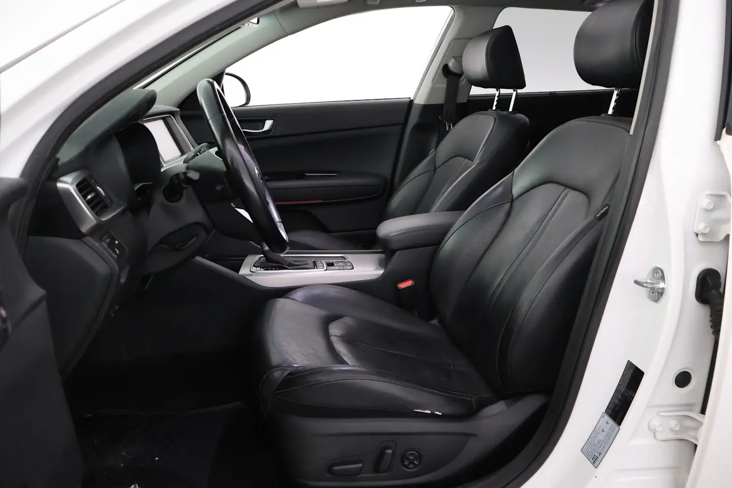 Car Image - 2gZYqtYXHqkga3HXtTmjOL