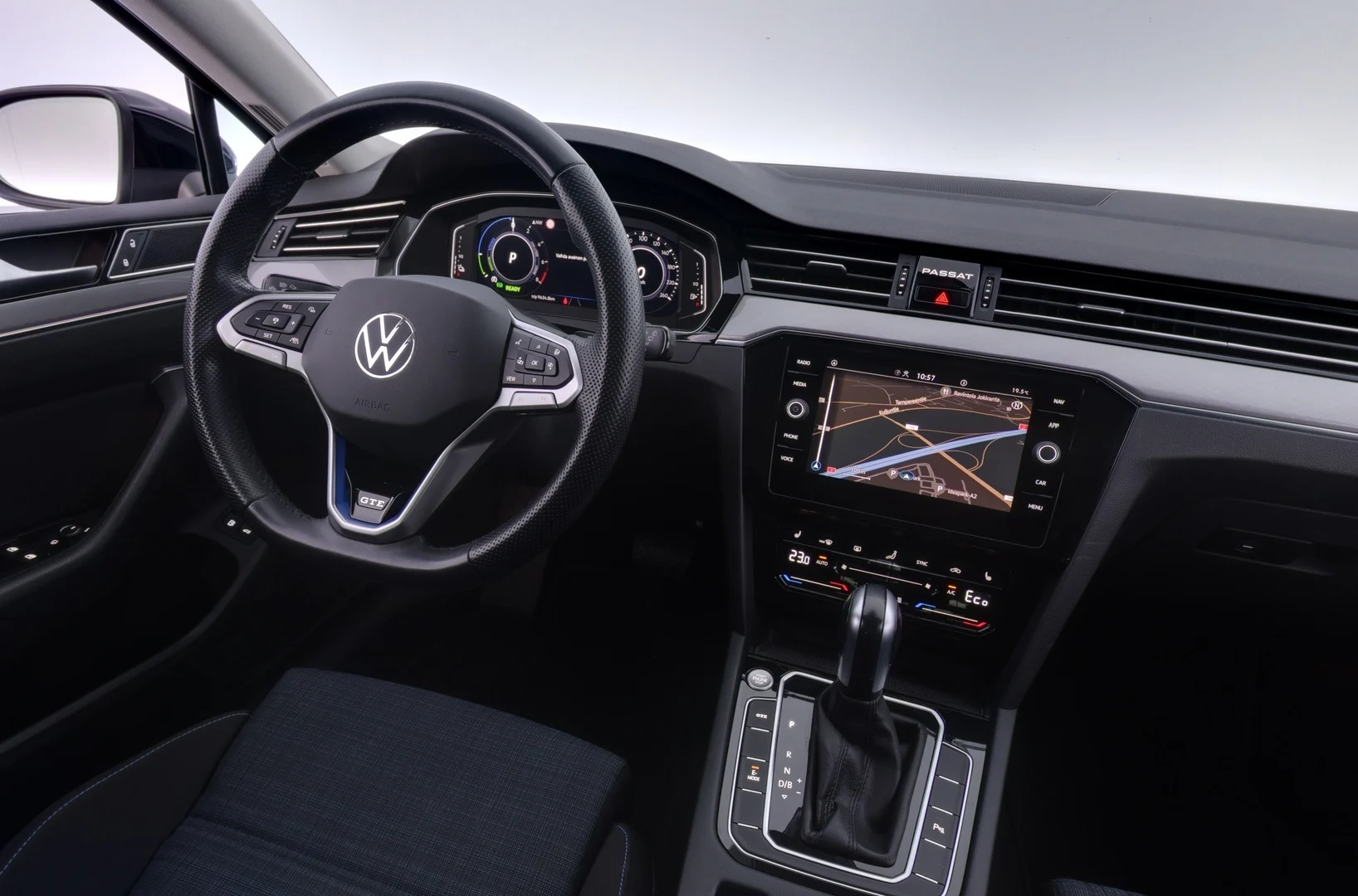 Car Image - h7KORTtLx9YNeS3VPbp54