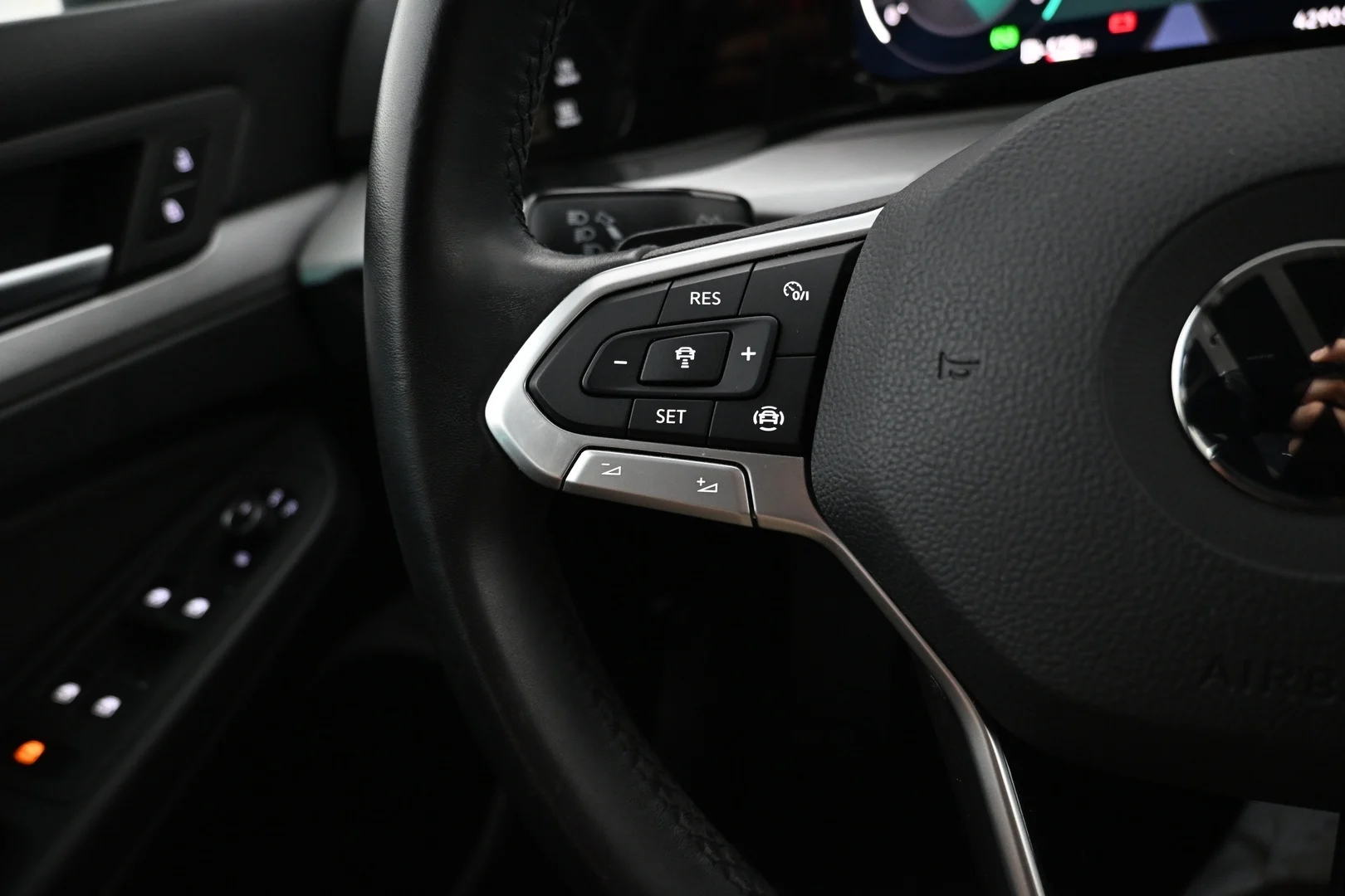 Car Image - 2R1Wn81zFSNs8BhYw843w6