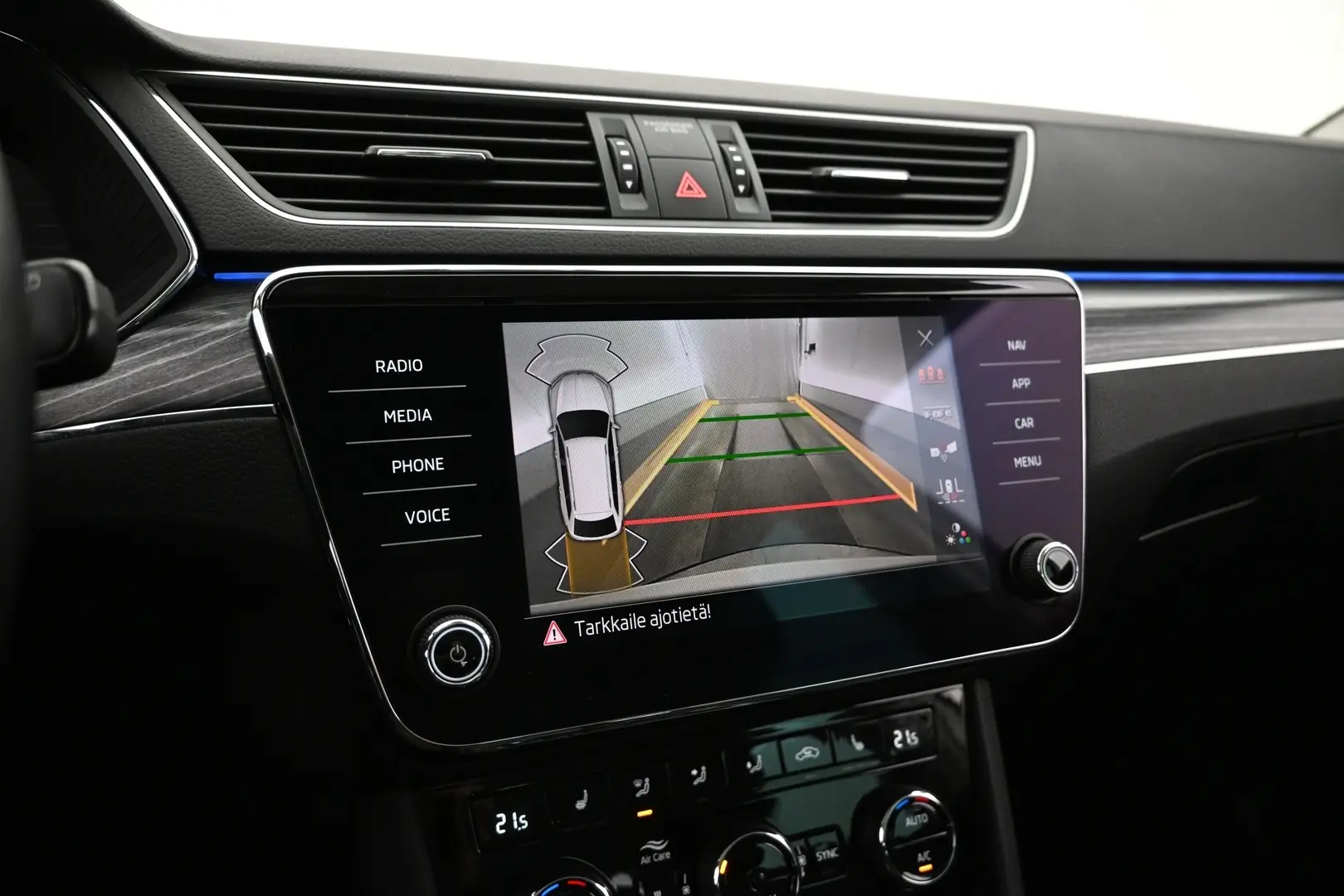 Car Image - 1mRM6aVx5eEYs2MTcgbr3T