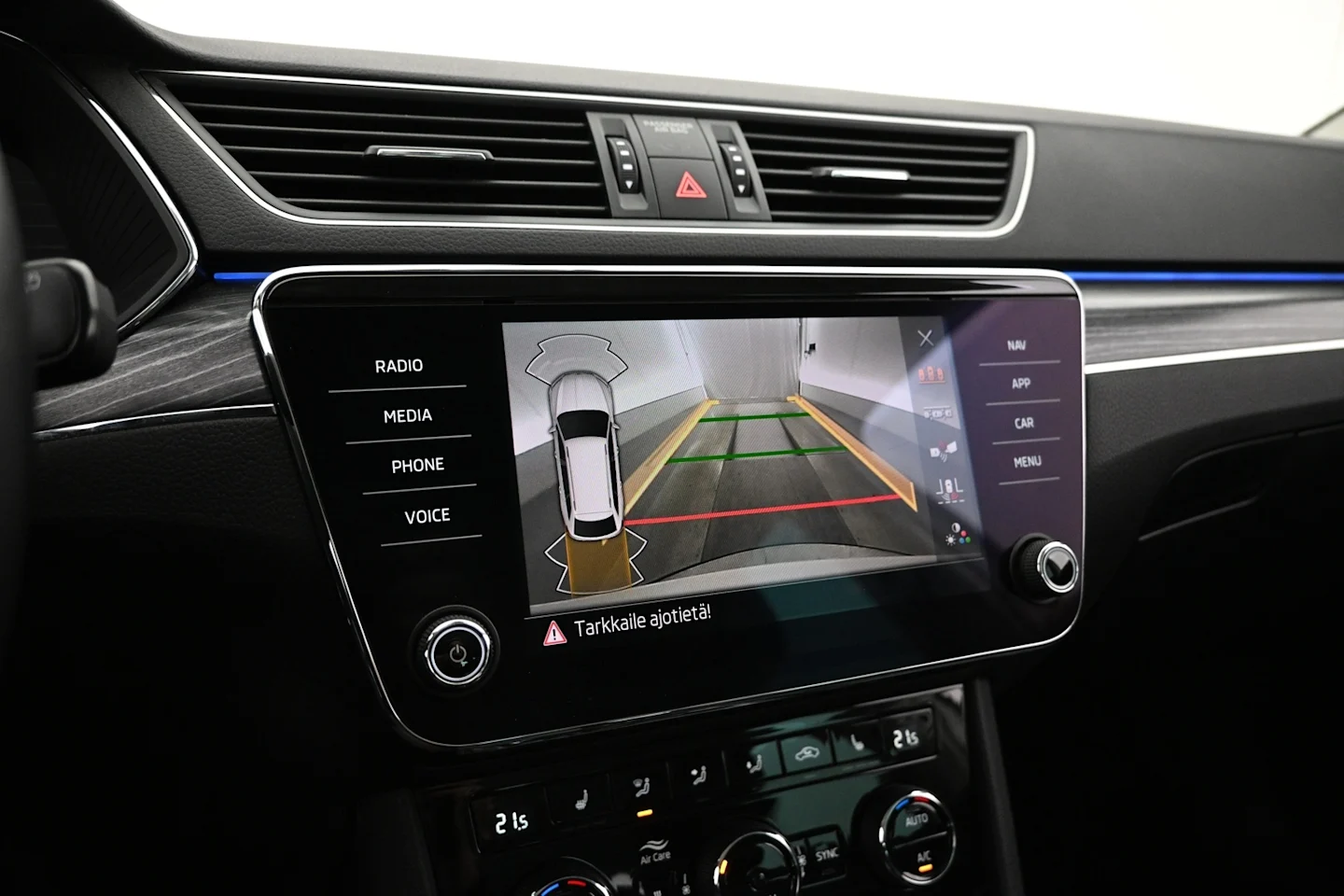 Car Image - 1mRM6aVx5eEYs2MTcgbr3T