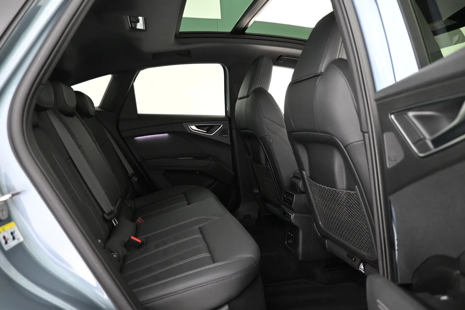 Car Image - 2SeCTMPM0gSr3ZXLPmAPbE