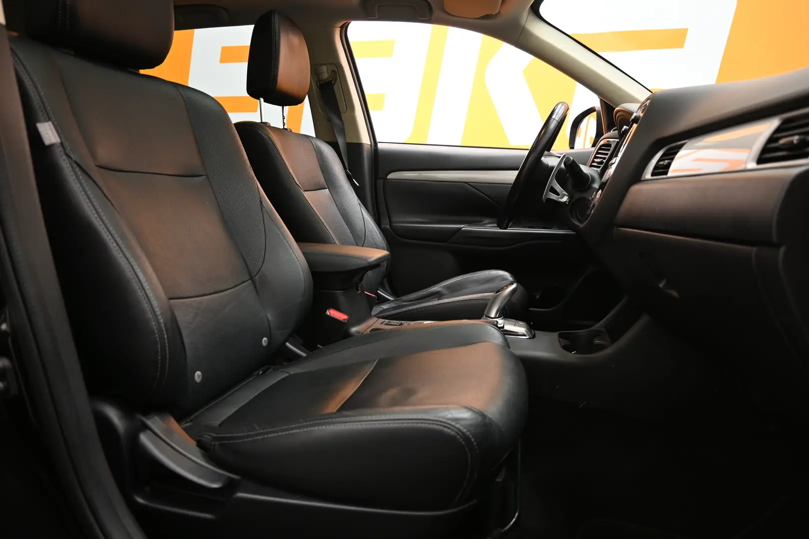 Car Image - 50QY469eXMVMmSyrELjlLQ