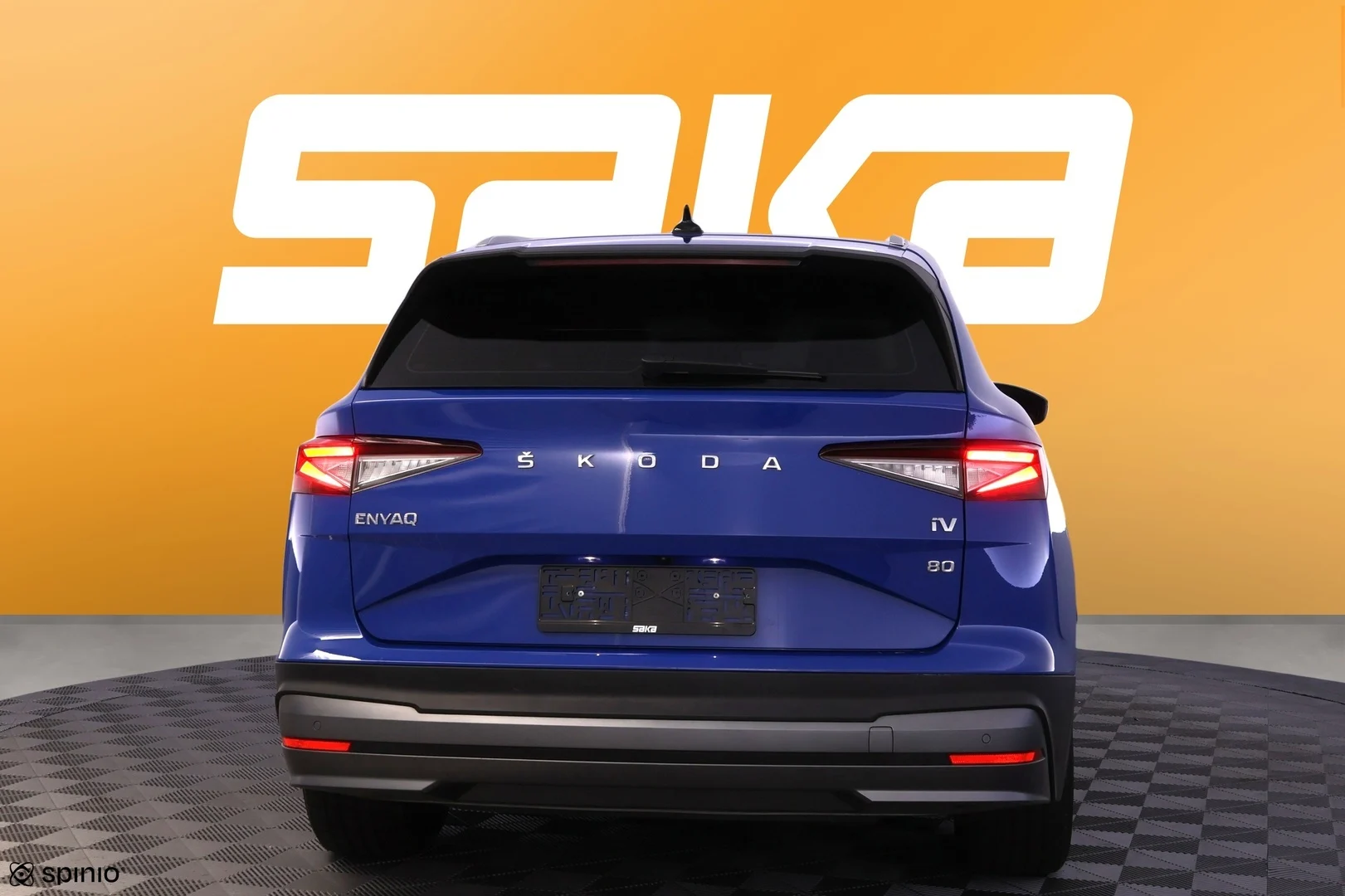 Car Image - Sx5FfyAITcq6GHgIKhwgO
