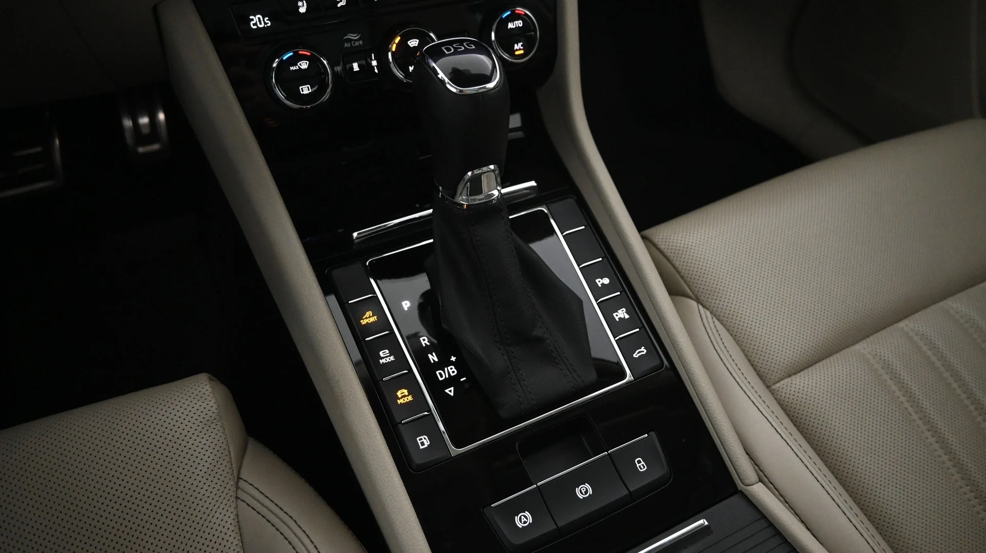 Car Image - 4GjX31MOqagEk4ofi6uoR7