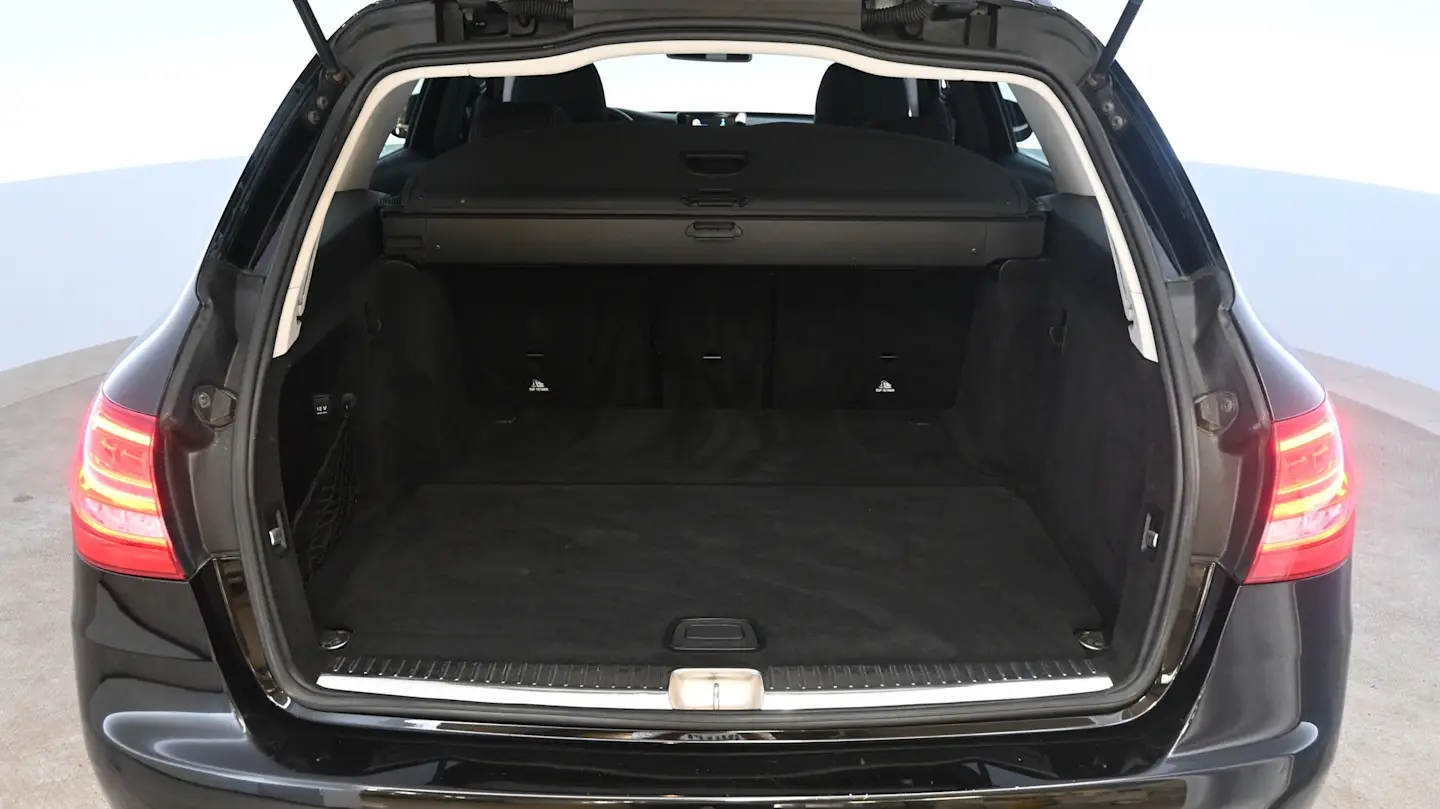 Car Image - 2UbhVywDeqcrq0hX2t58mv